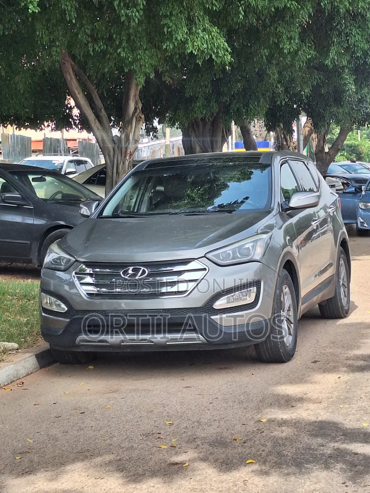 Hyundai Santa Fe 2013 Gray