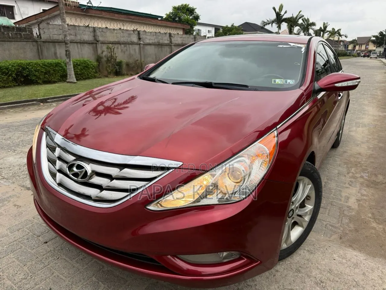 Hyundai Sonata Limited 2.0T Sedan (2.0L 4cyl 6A) 2012 Red