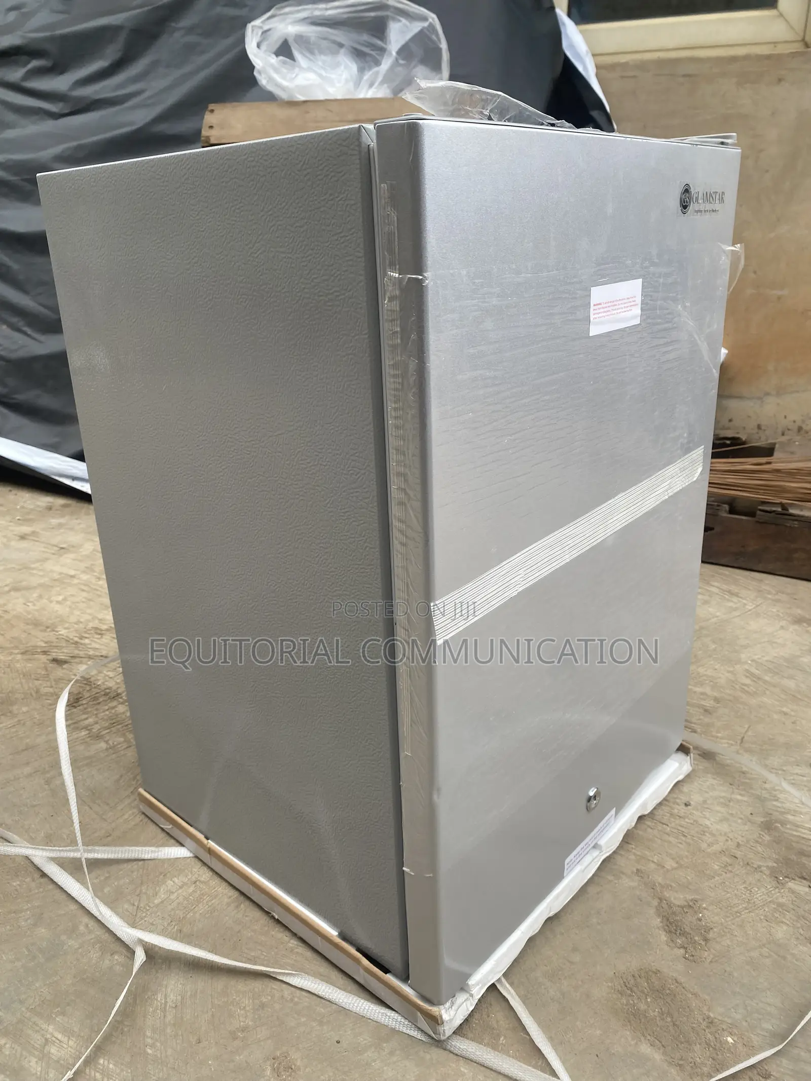 Glamstar 70L Home Refrigerator GFR-90S-E