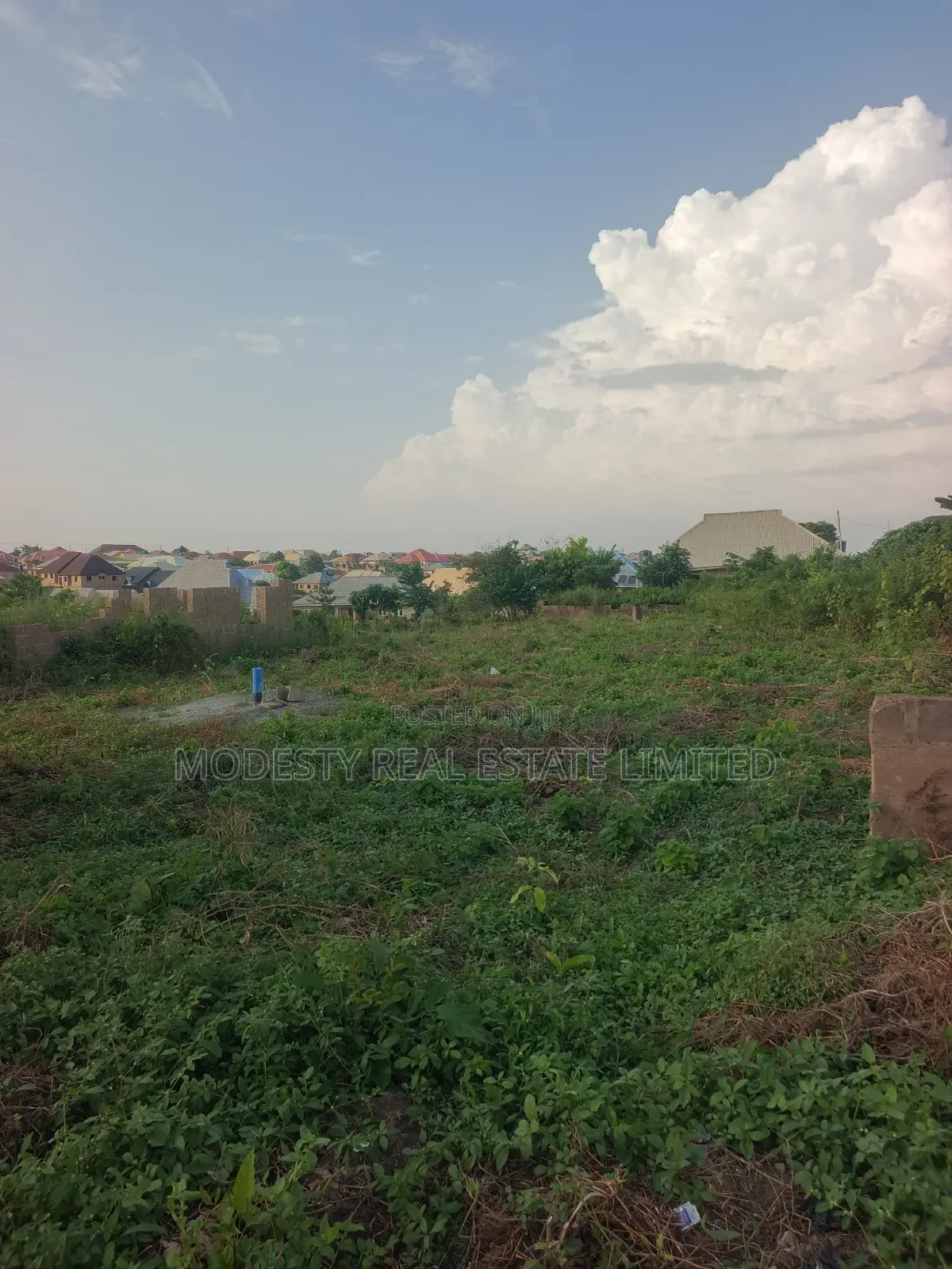 One and Half Plot at Wemimo Oluwo Ibadan