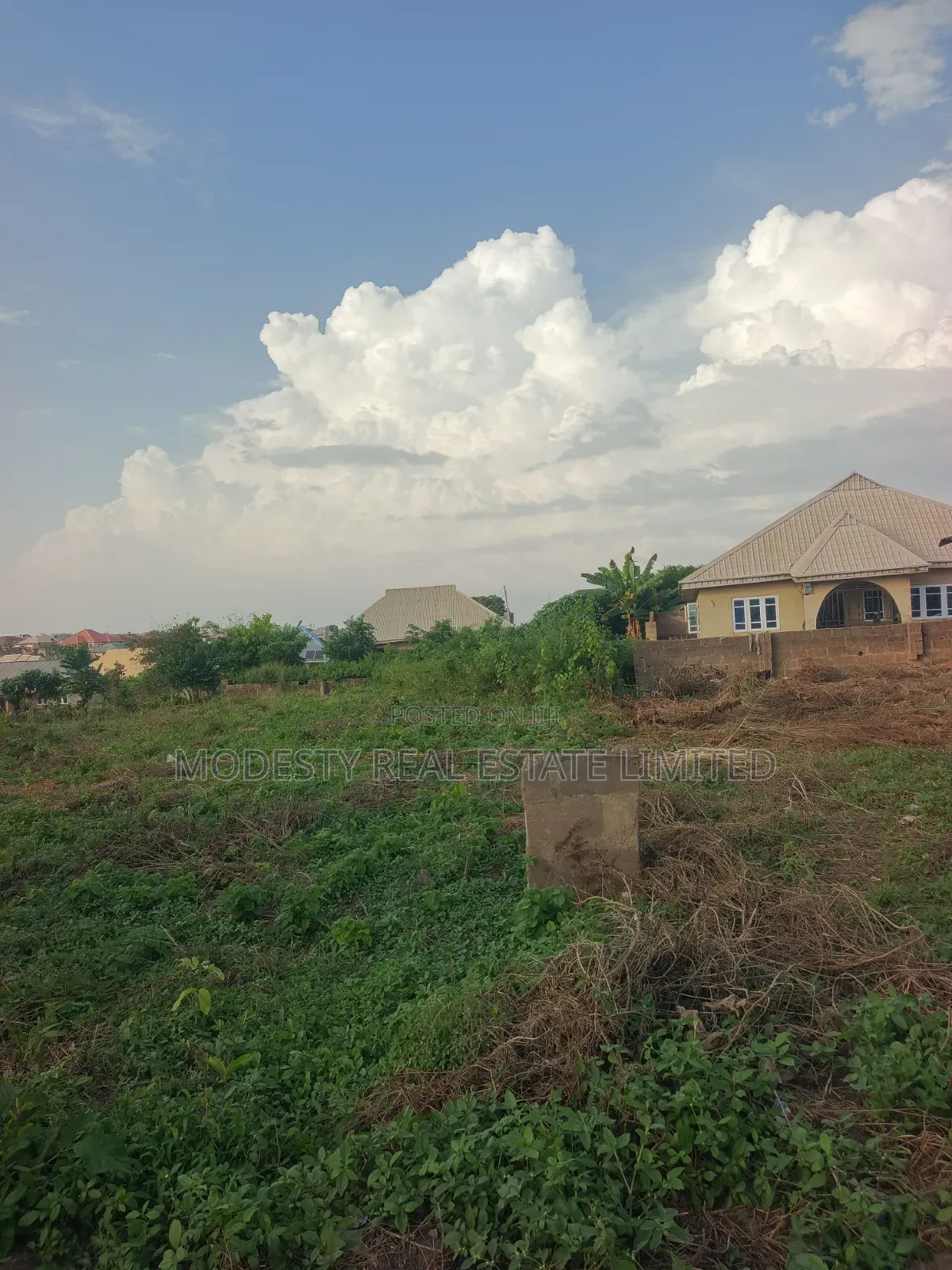 One and Half Plot at Wemimo Oluwo Ibadan