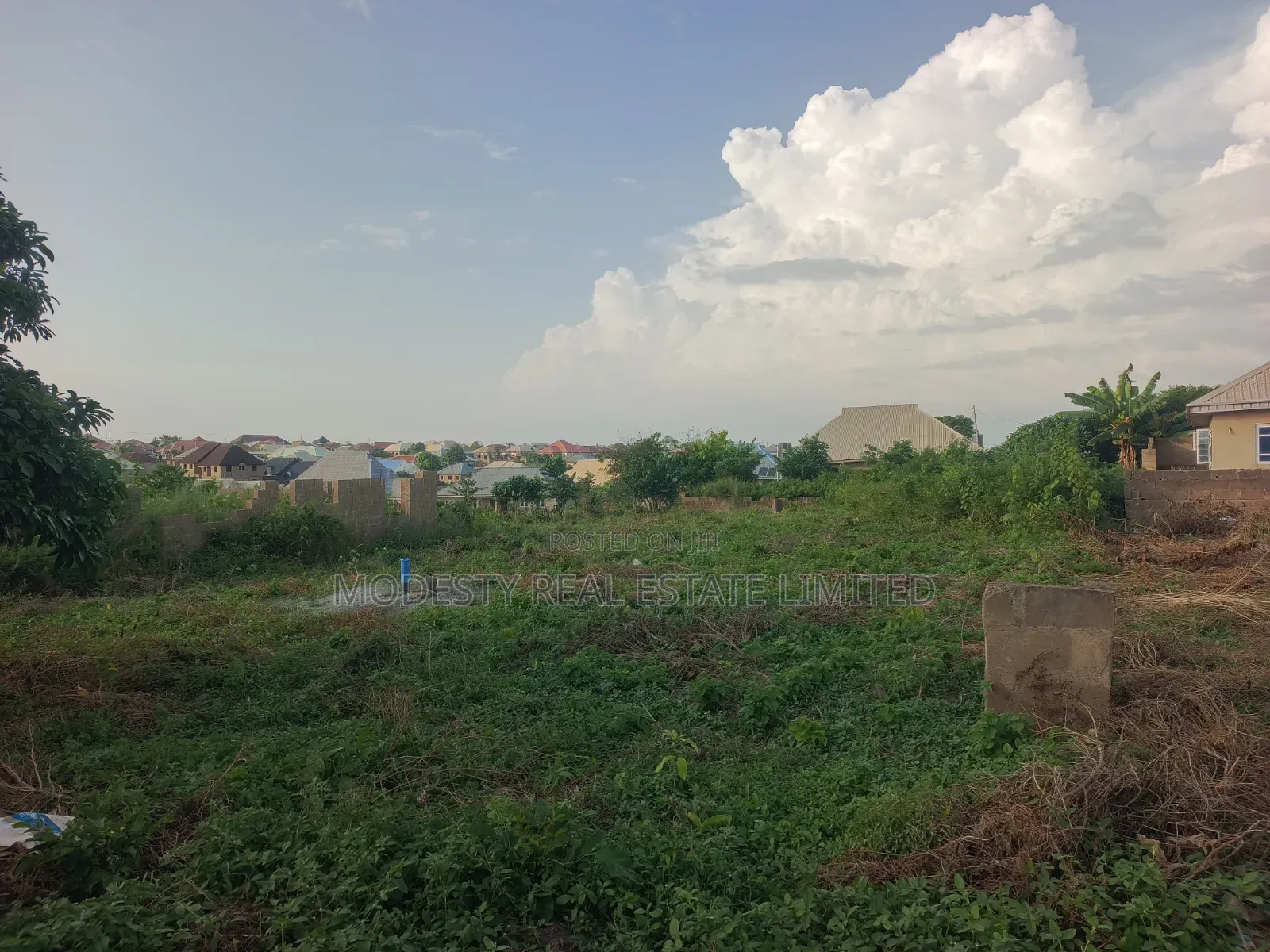 One and Half Plot at Wemimo Oluwo Ibadan