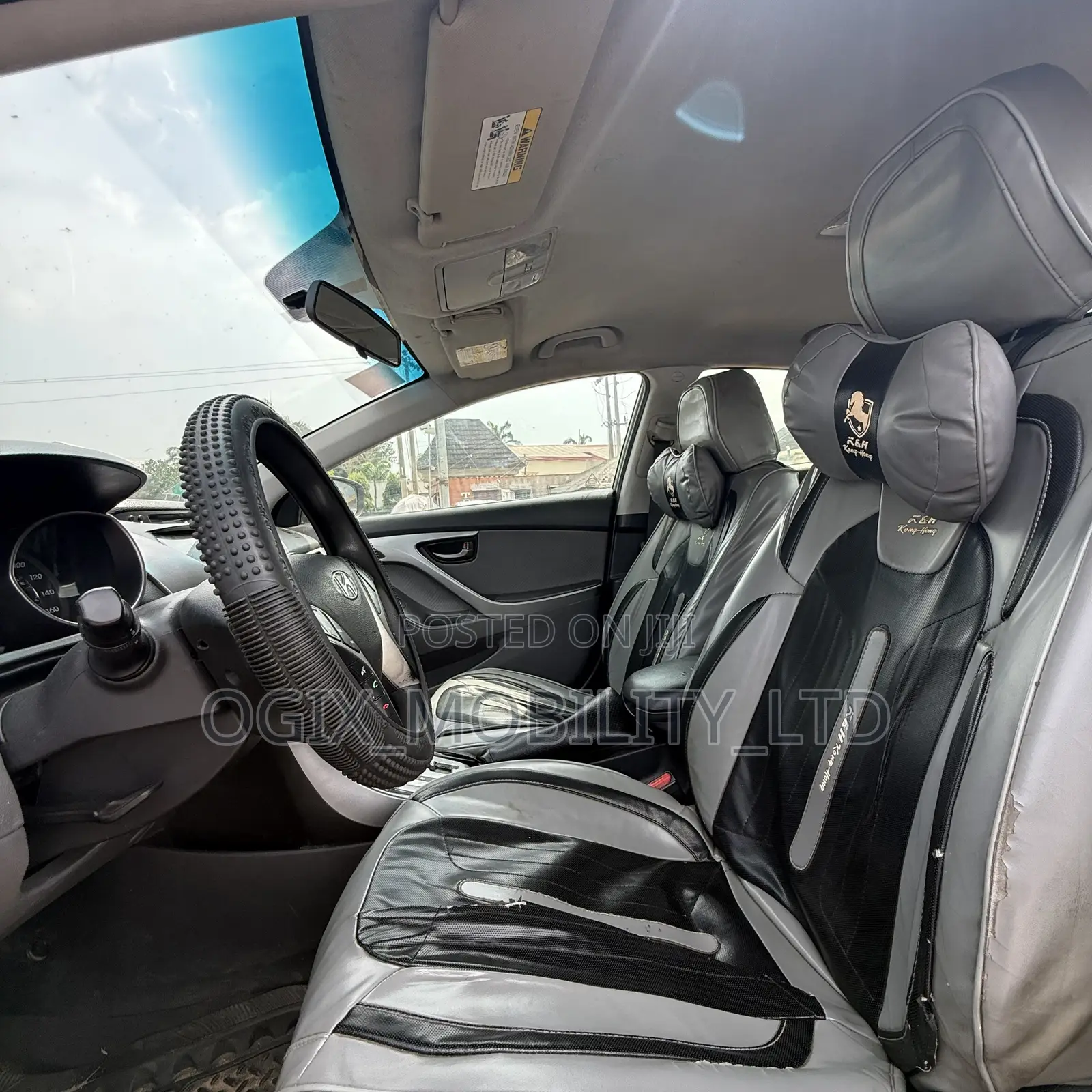 Hyundai Elantra 2011 Gray