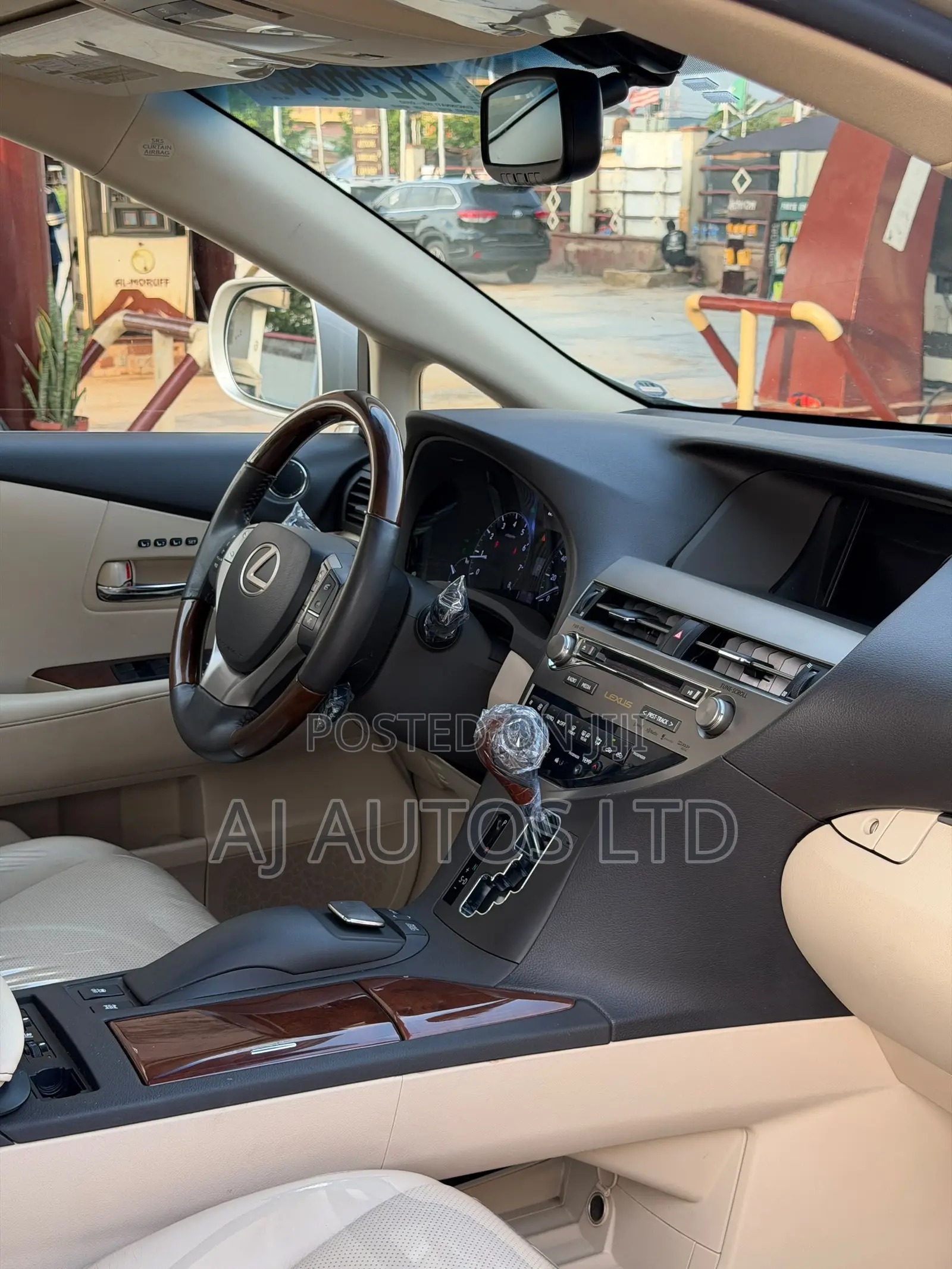 Lexus RX 350 FWD 2014 Gold