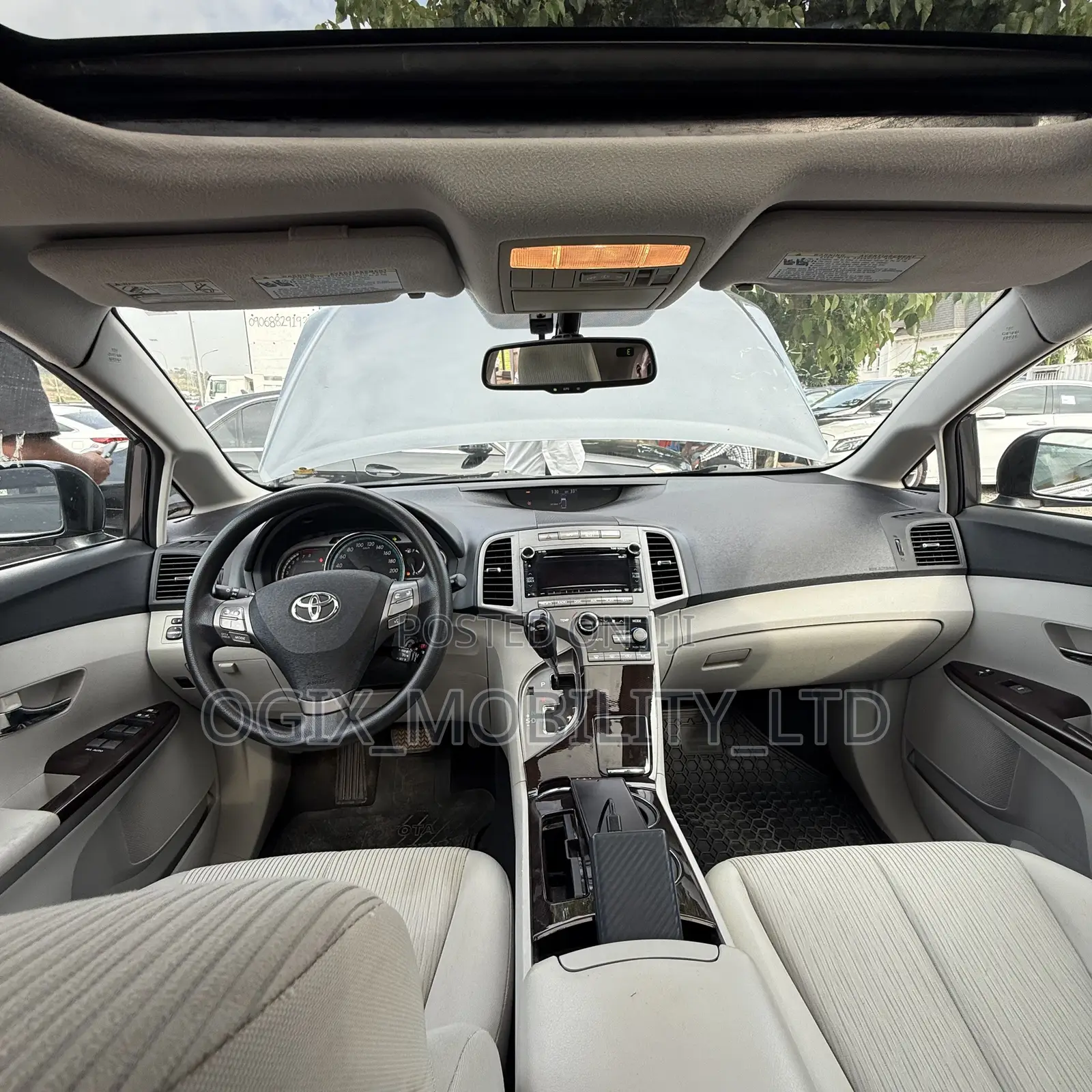 Toyota Venza V6 AWD 2010 Gray