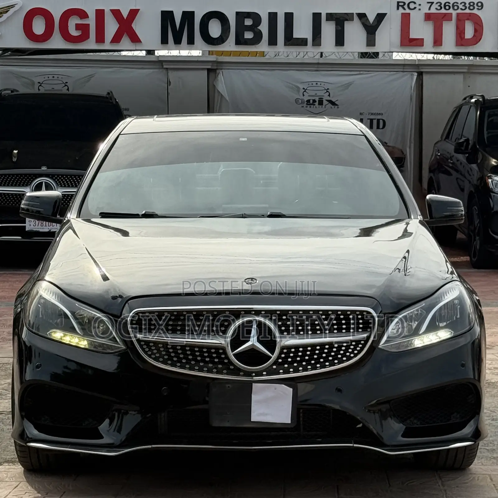 Mercedes-Benz E350 2014 Black