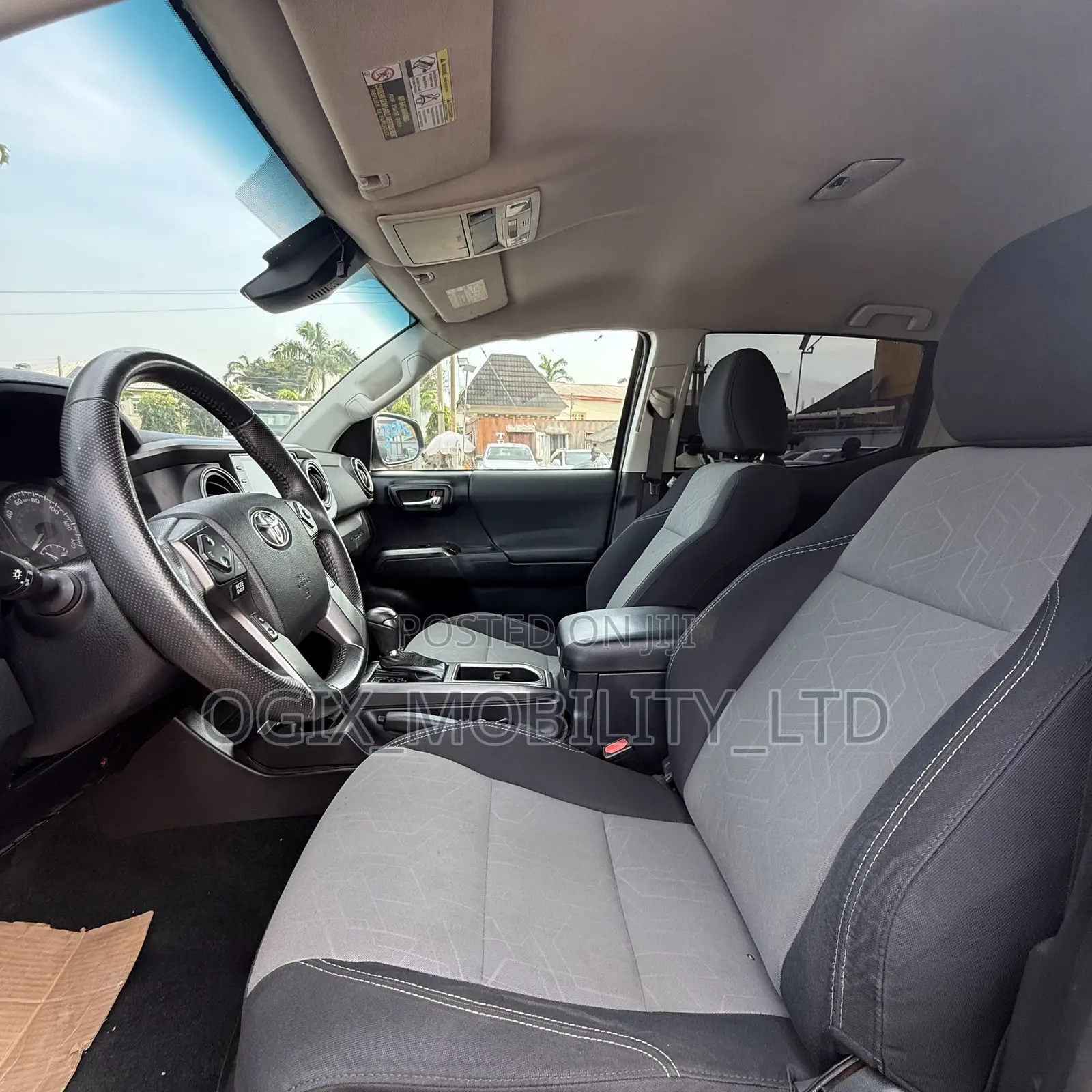 Toyota Tacoma 2021 Black