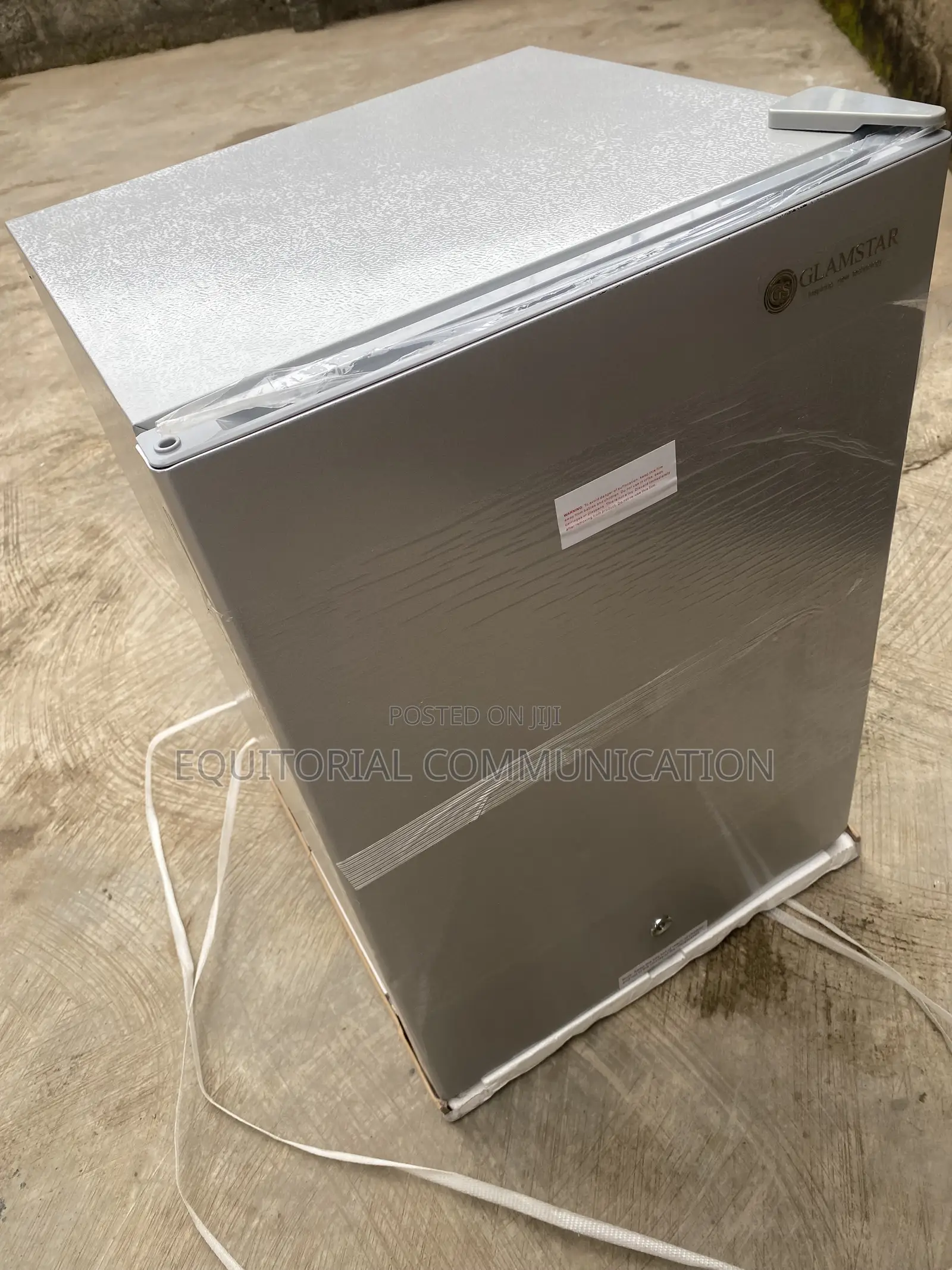 Glamstar GFR-90S-E Small Household Fridge 70L
