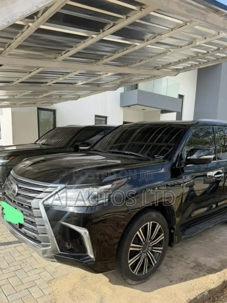 Lexus LX 570 AWD 2019 Black