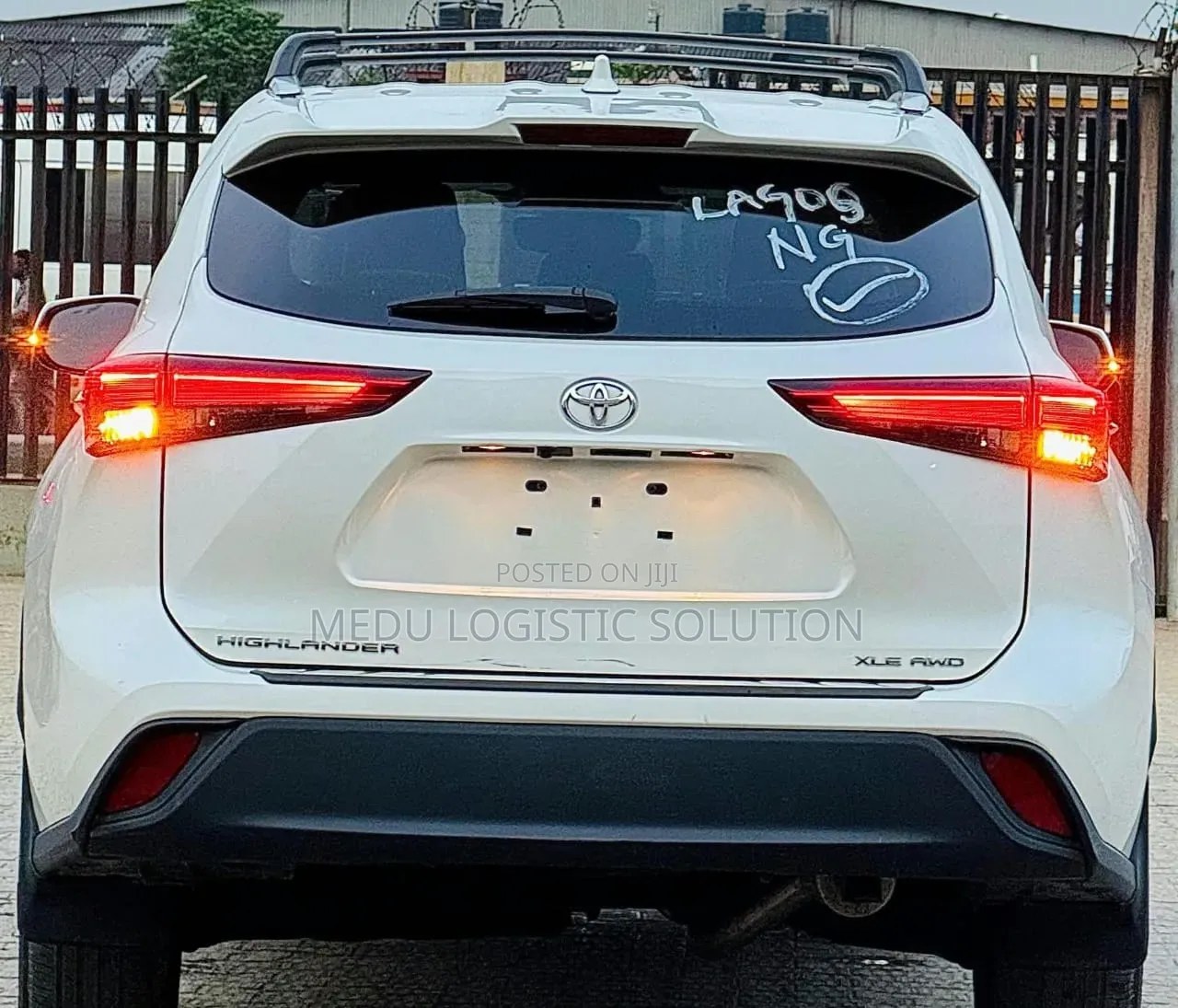 Toyota Highlander XLE AWD 2020 White