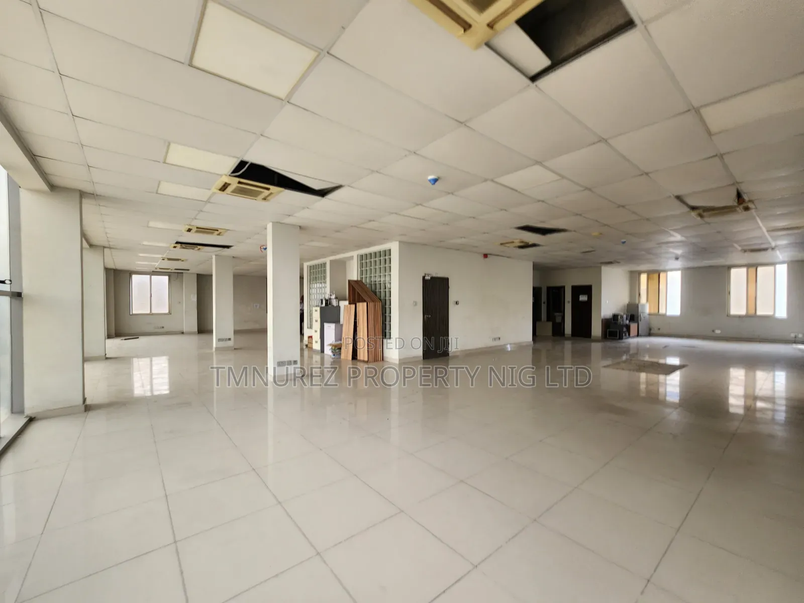 Office Space 🏬 for Rent at Vi