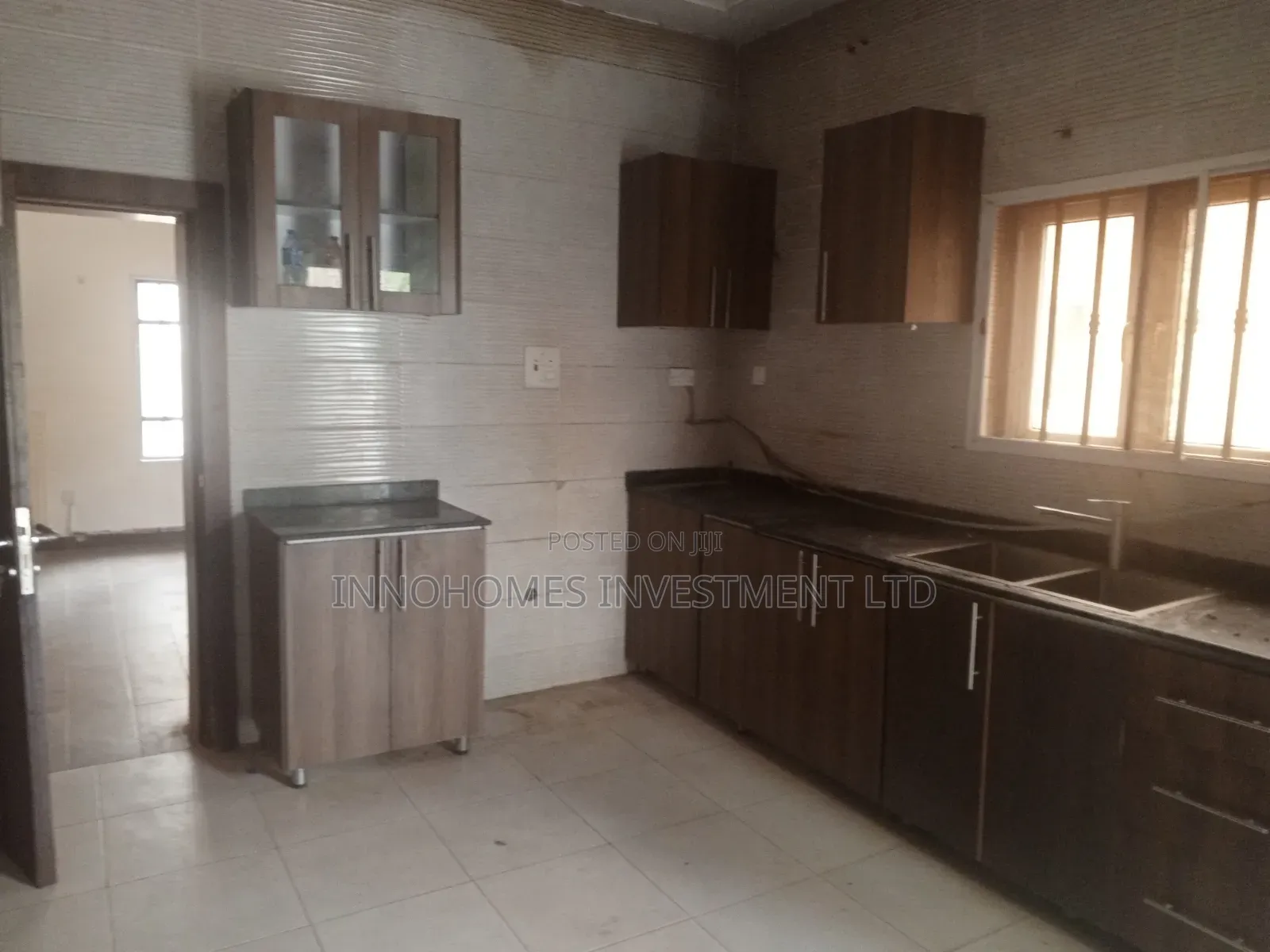 4bdrm Duplex in Apo Resettlement for rent