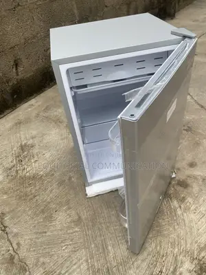 Glamstar GFR-90S-E 70l Refrigerator for Personal Storage