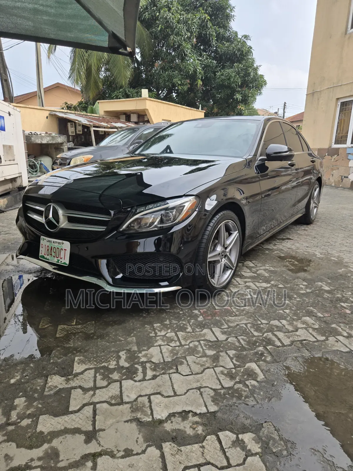 Mercedes-Benz C300 2017 Black