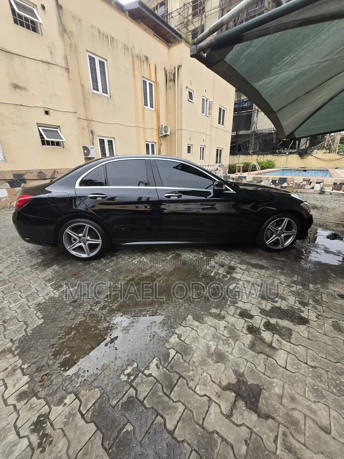 Mercedes-Benz C300 2017 Black