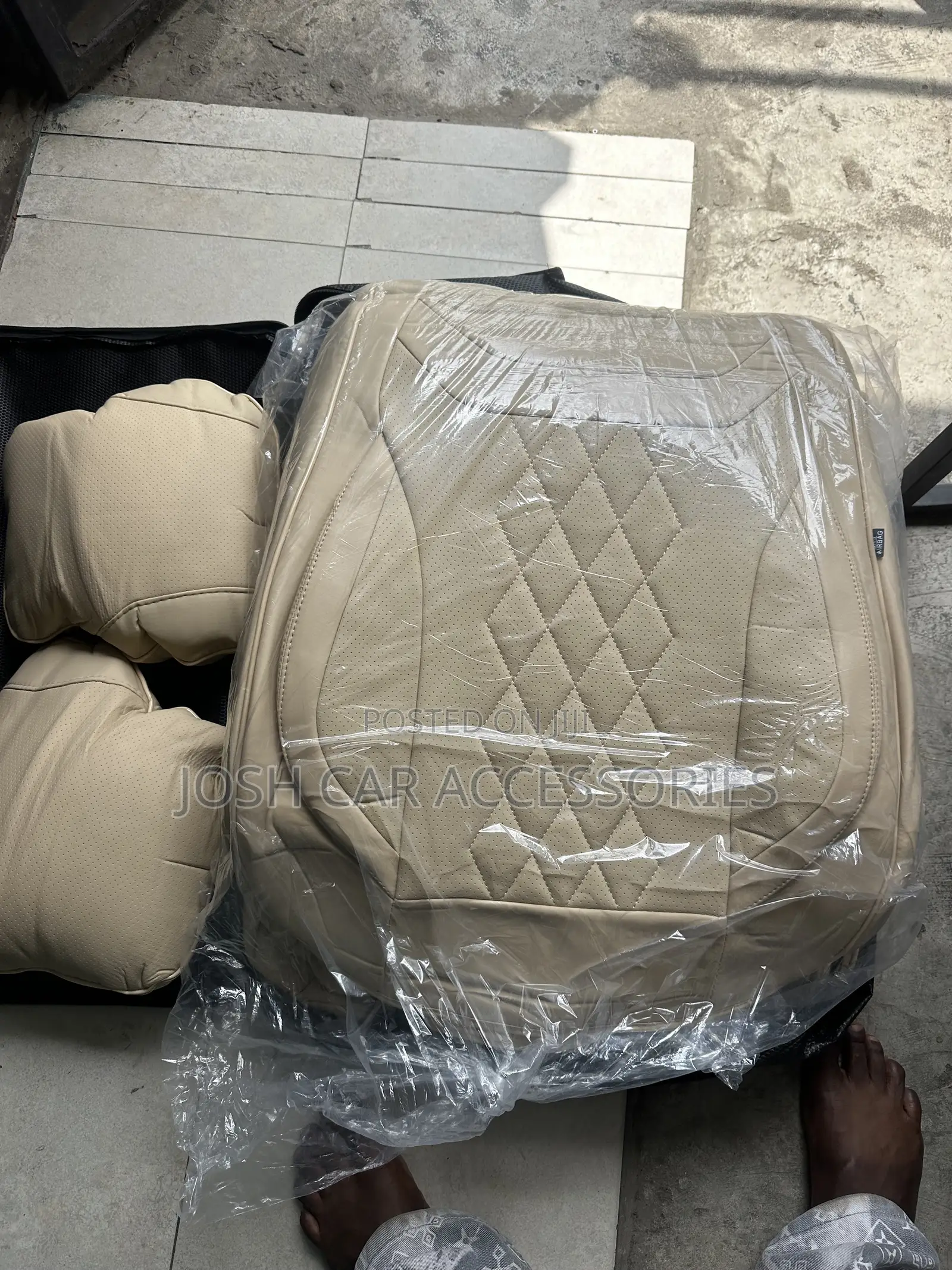 High Quality Smiles Face Leather Seat Cover Suitable for Cars and SUV