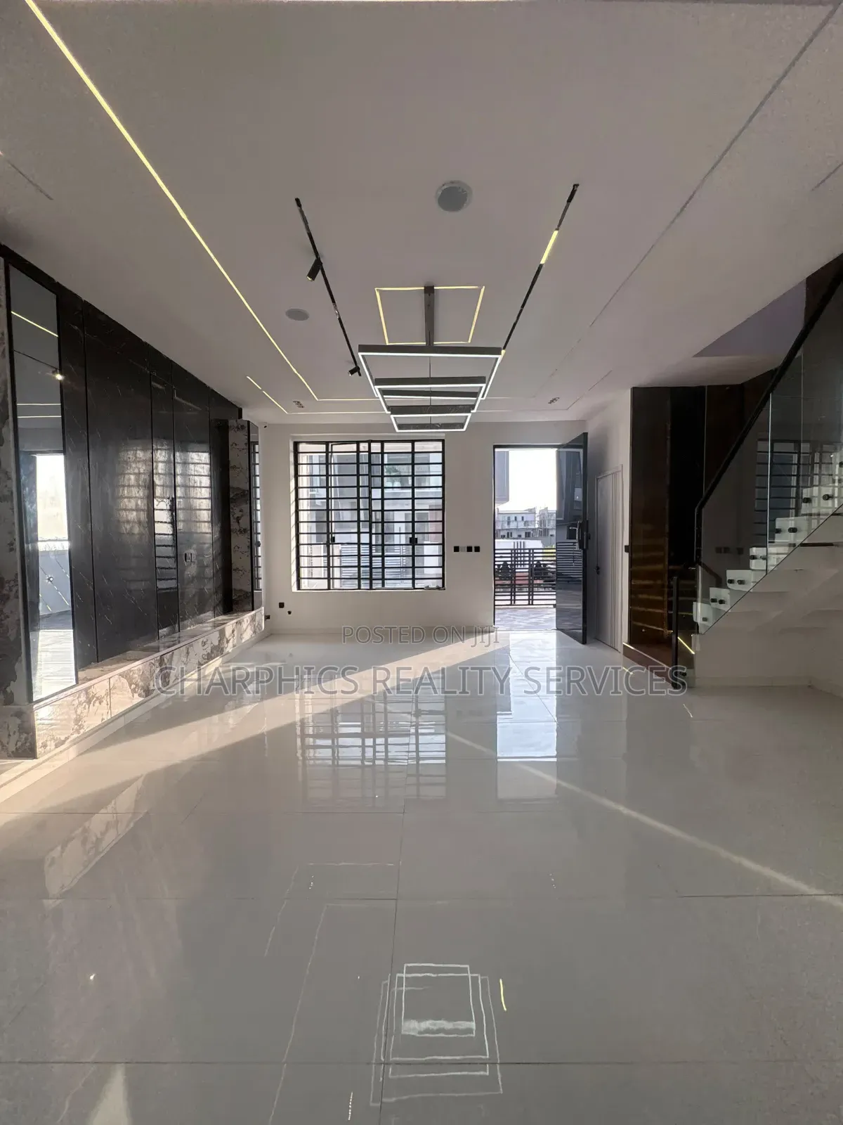 4bdrm Duplex in Off Lekki-Epe Expressway for sale