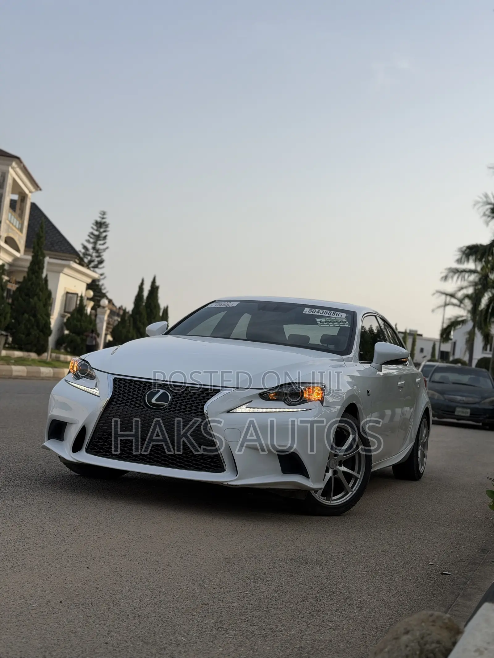 Lexus IS 300 AWD 2016 White