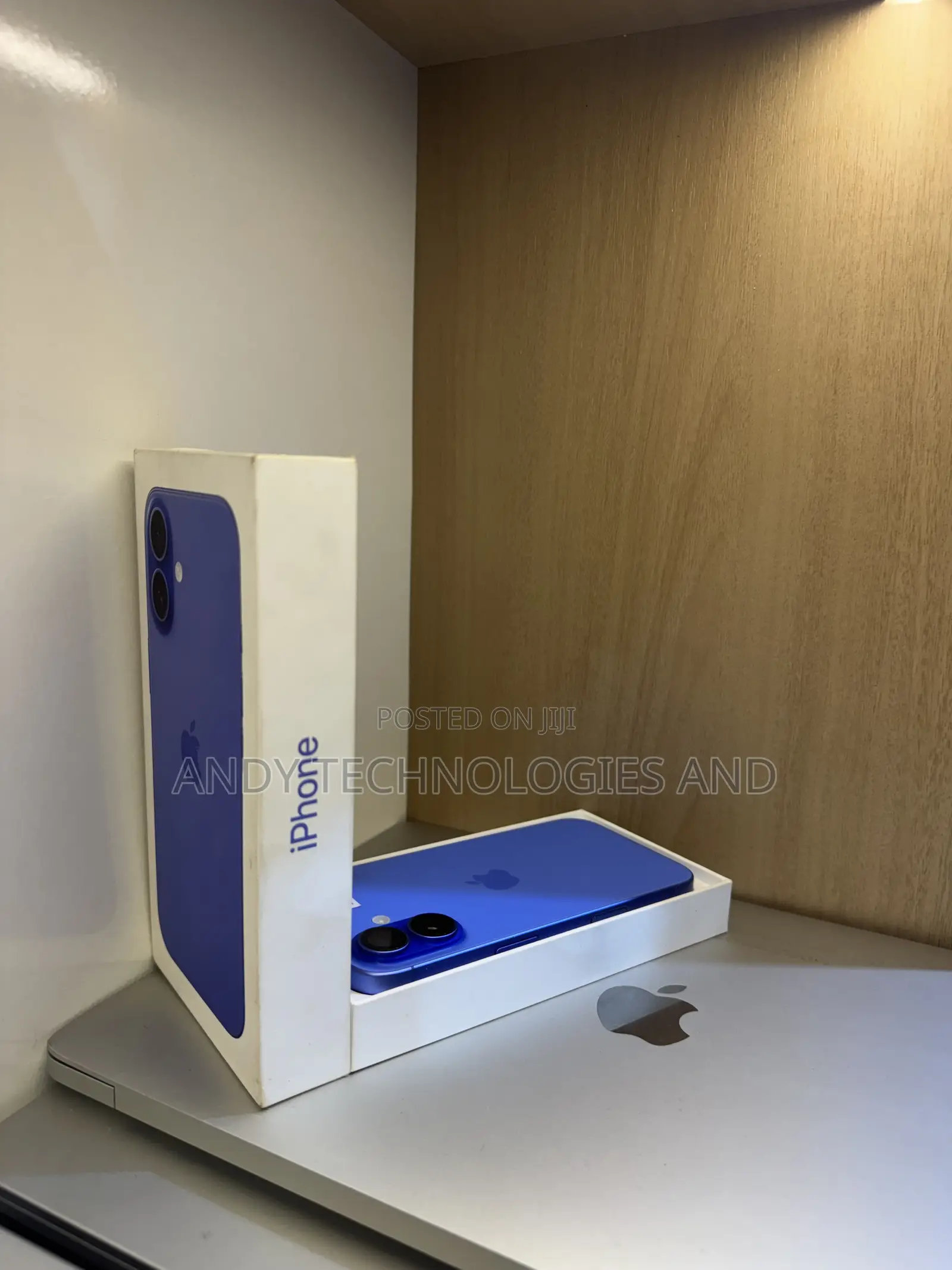 Apple iPhone 16 128 GB Blue
