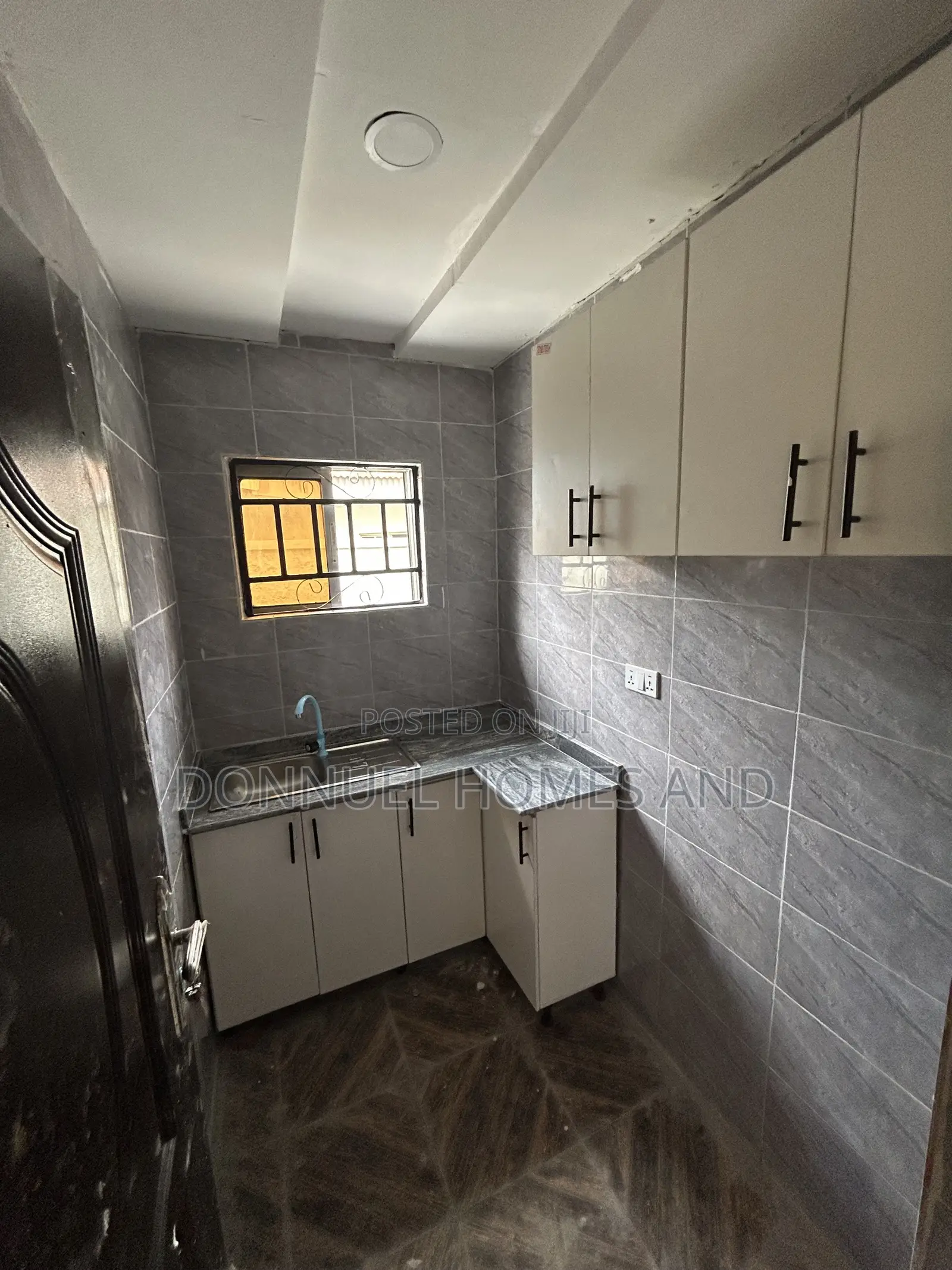 1bdrm Room & Parlour in Abijo for rent