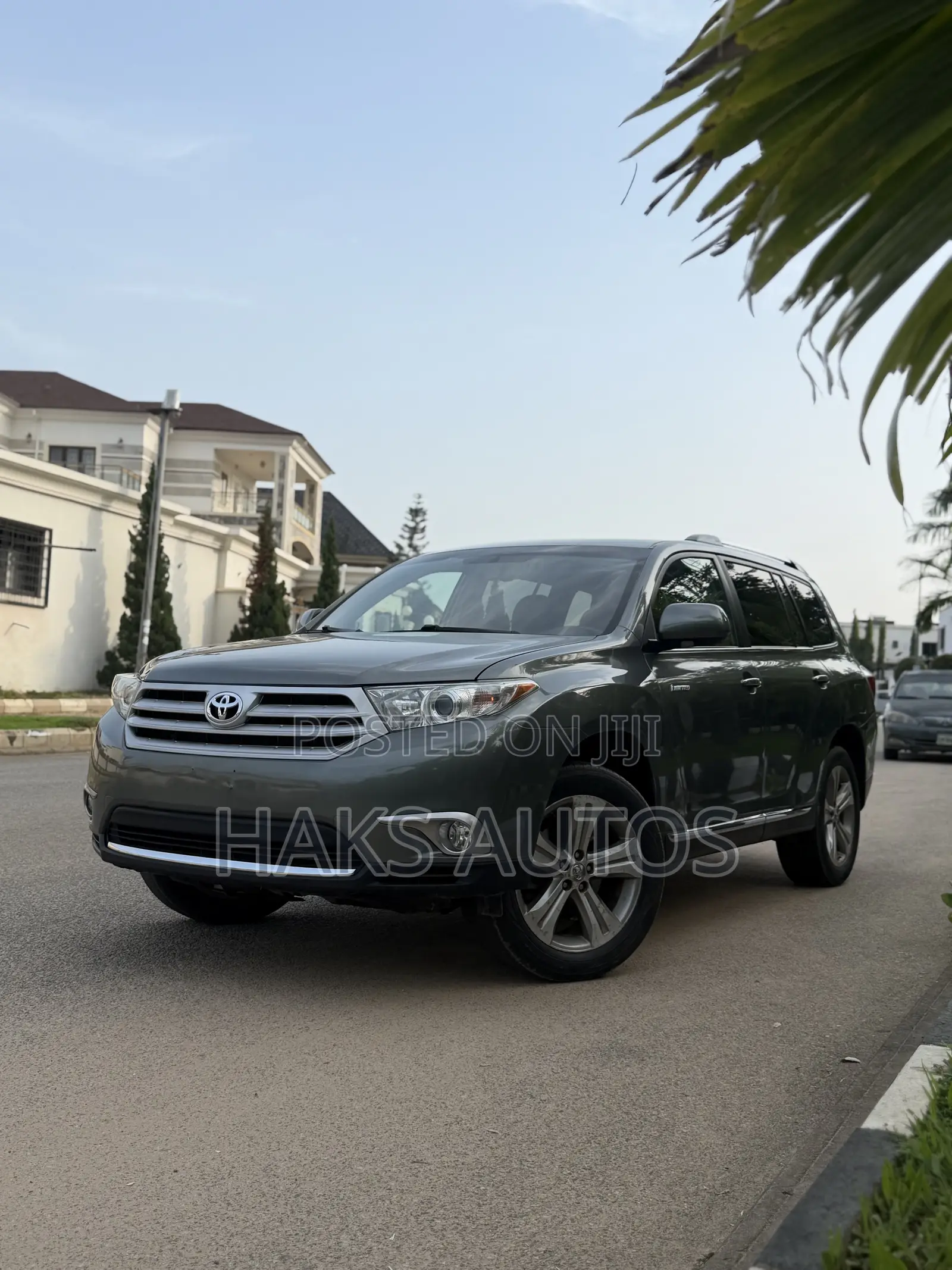 Toyota Highlander 2012 Gray