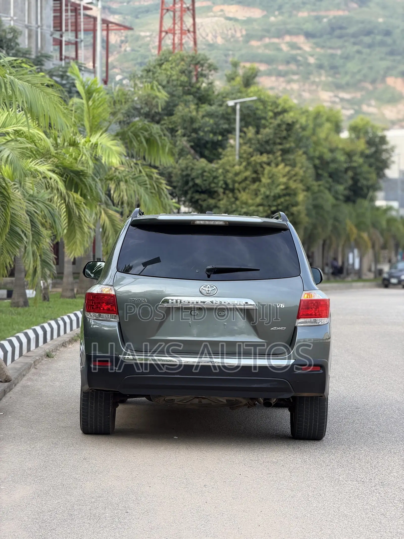 Toyota Highlander 2012 Gray