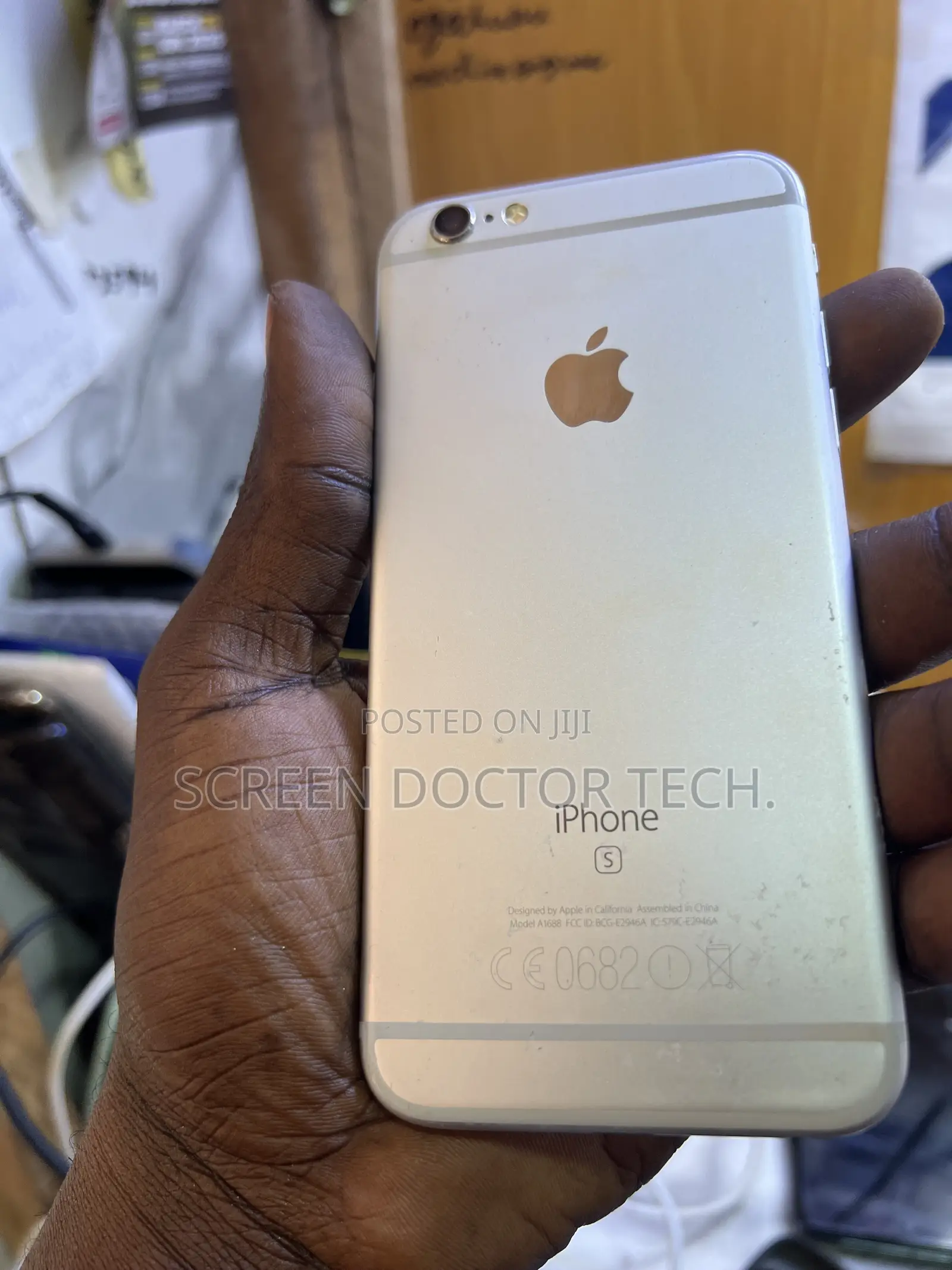 Apple iPhone 6s 64 GB Silver