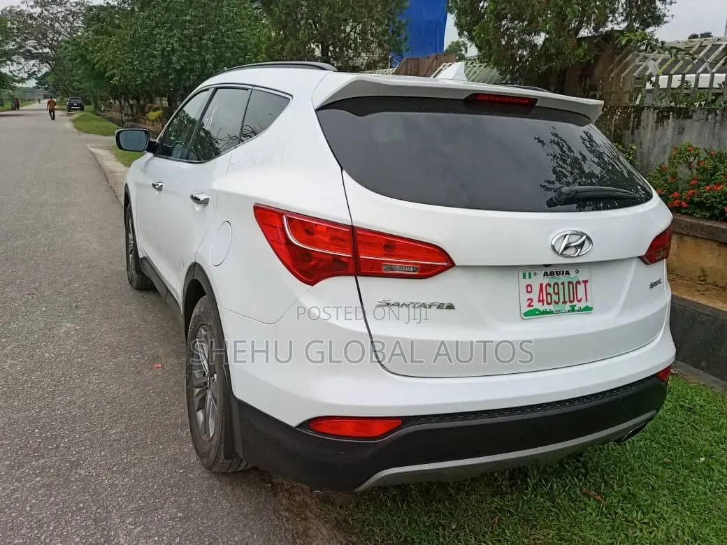 Hyundai Santa Fe 2014 Off white