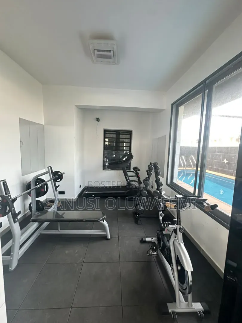 Furnished 1bdrm Apartment in Lekki Phase 1 for rent