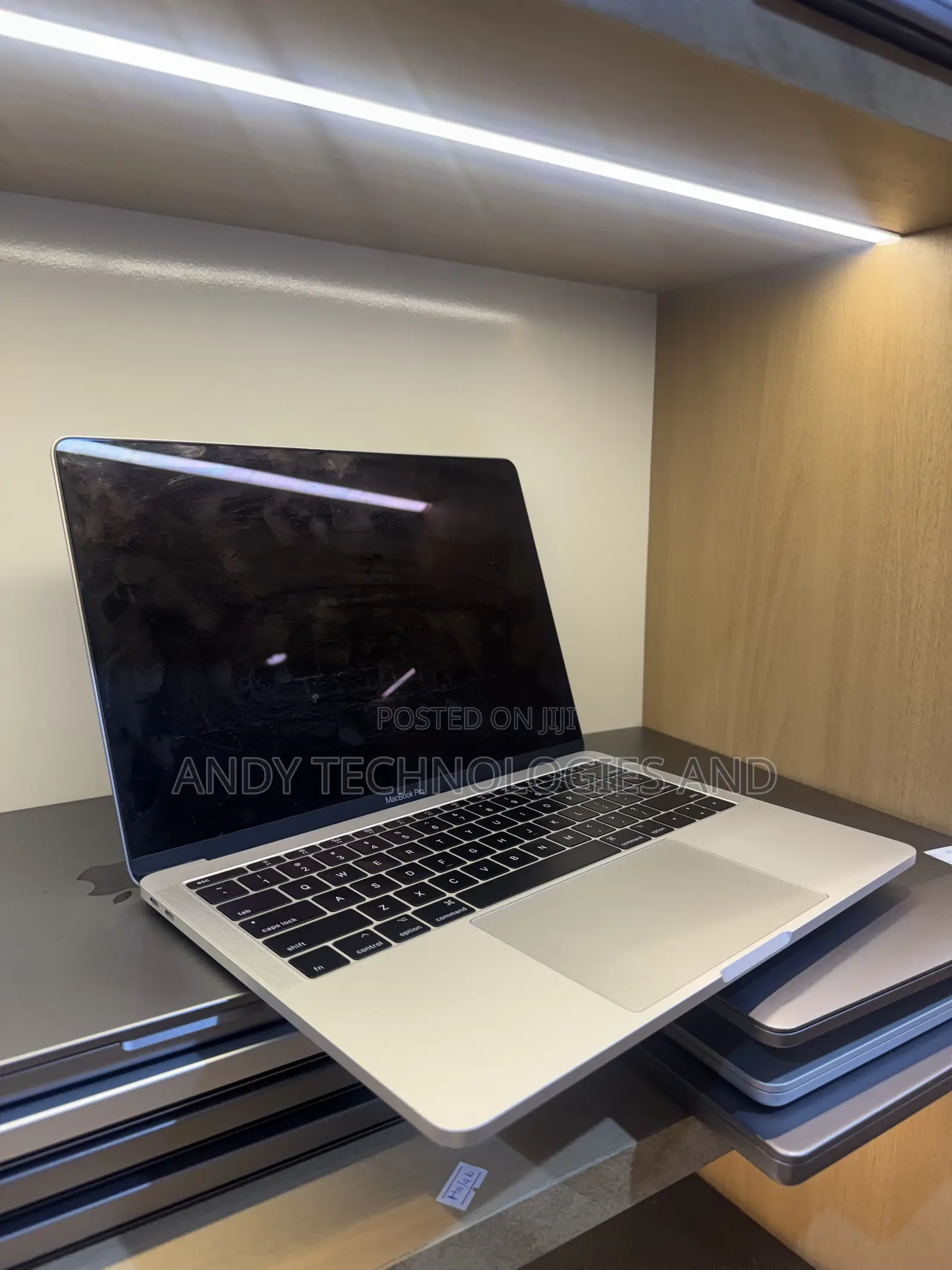 Laptop Apple MacBook Pro 2017 16GB Intel Core i5 SSD 256GB