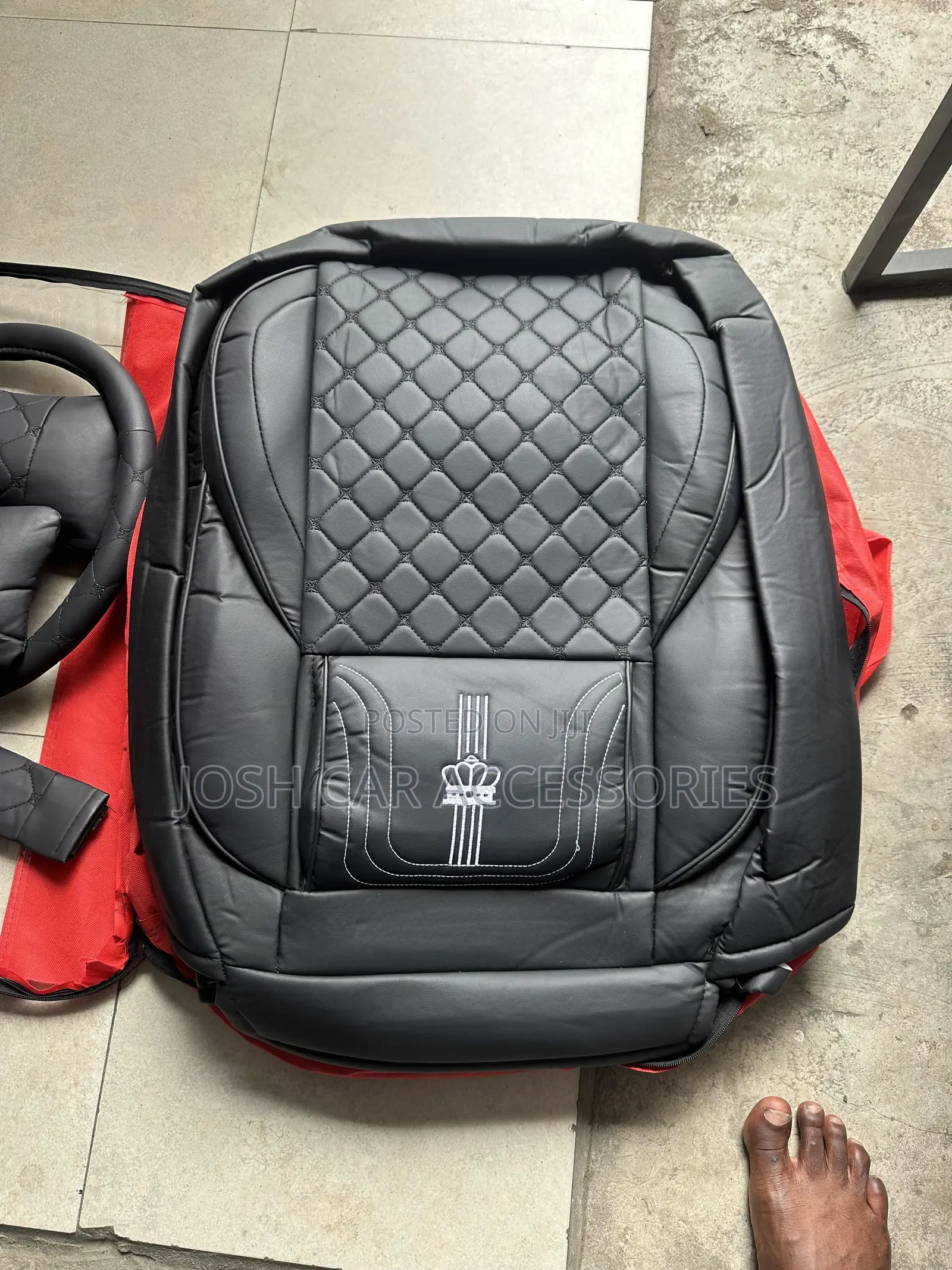 Universal Crown Seat Cover for All Cars