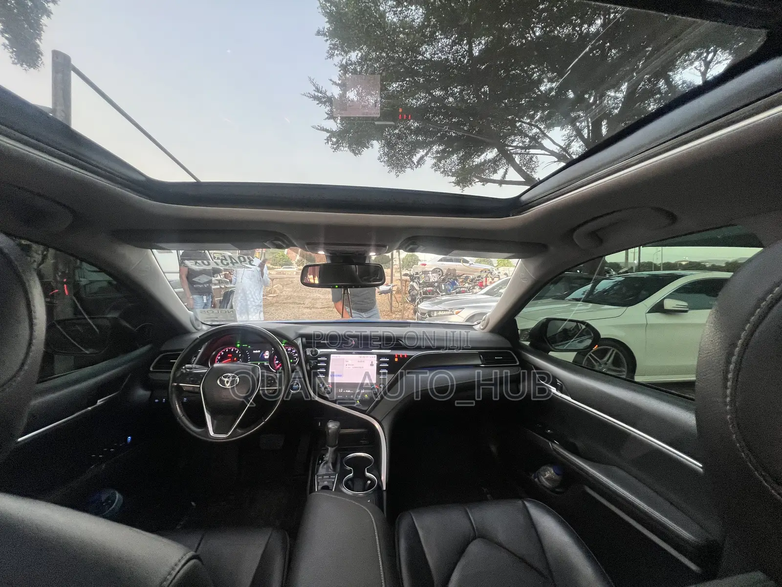 Toyota Camry XSE V6 (3.5L V6 8A) 2019 Blue