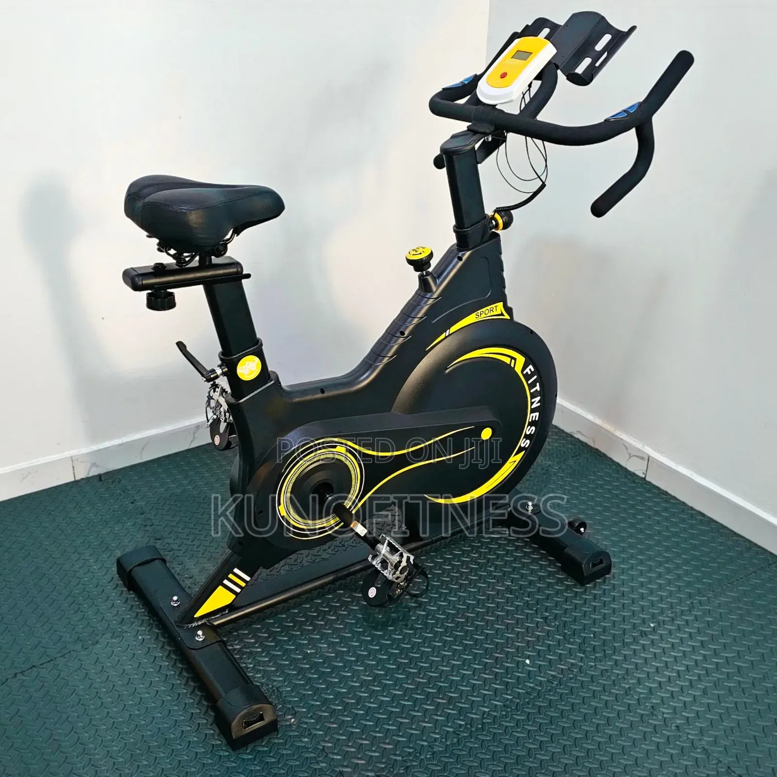 Heavy Duty Exercise Bike ( Spinning Bike 130kg User Weight )