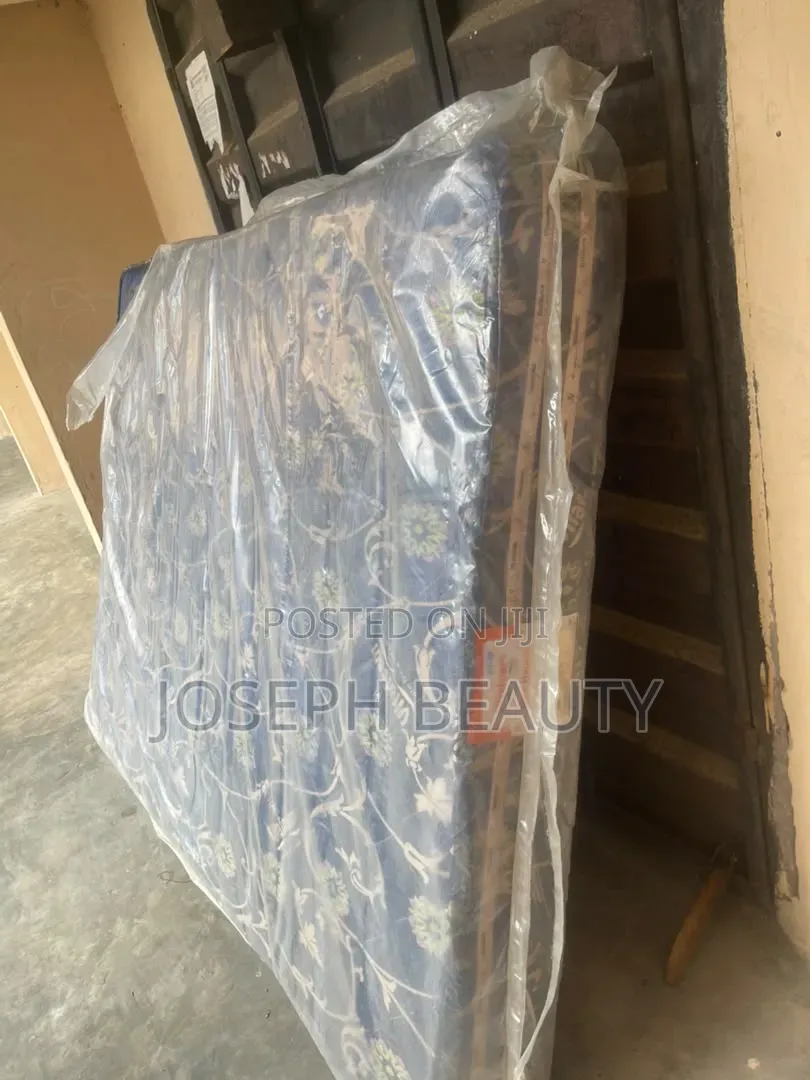 Brand New Semi Orthopedic Vita-Foam 6by4 10inch