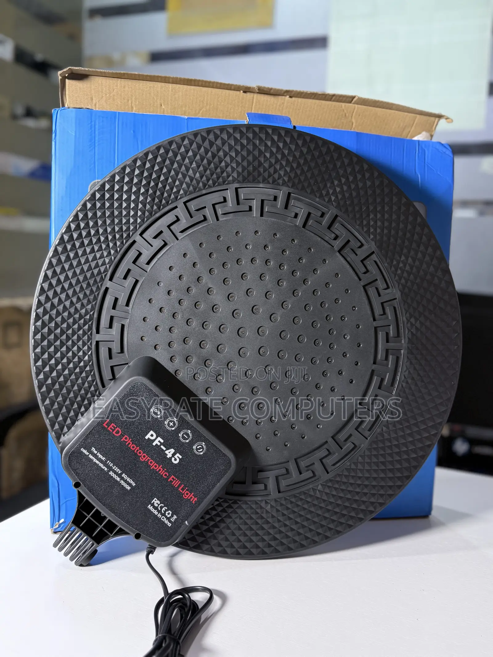 Circular Soft Box Light