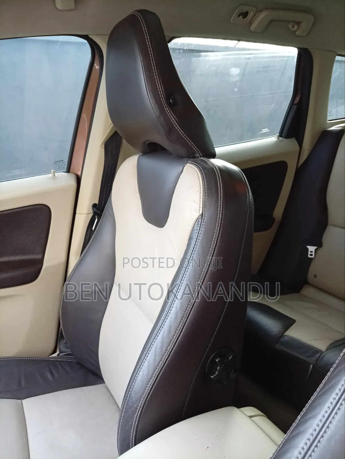 Volvo XC60 2012 Brown