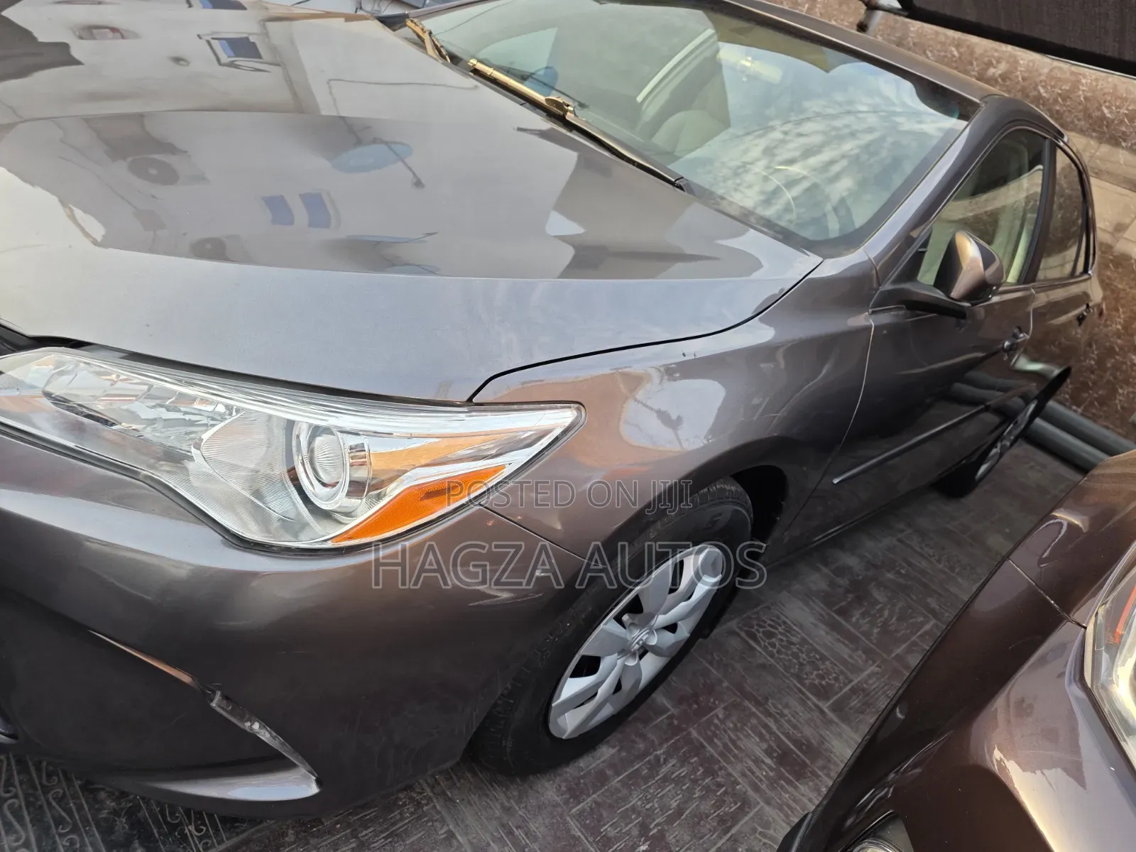 Toyota Camry LE 4dr Sedan (2.5L 4cyl 6A) 2016 Gray