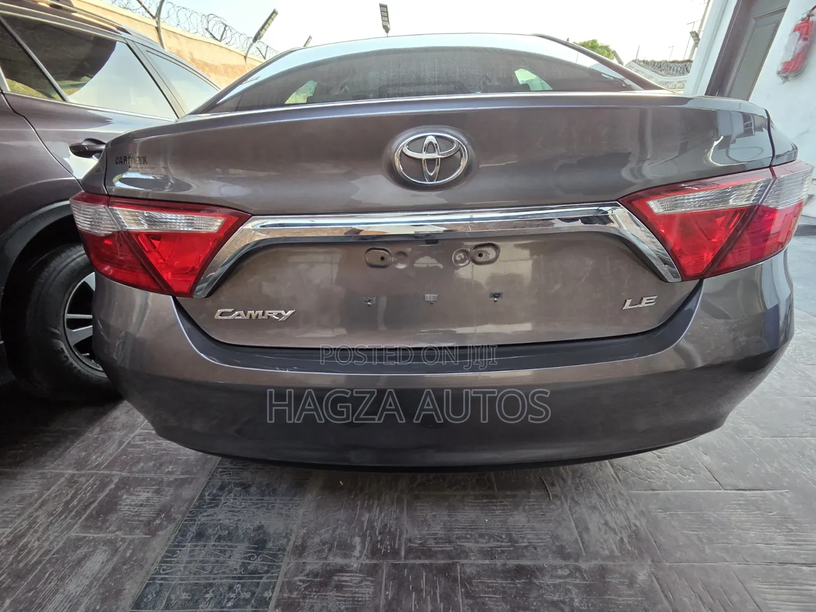Toyota Camry LE 4dr Sedan (2.5L 4cyl 6A) 2016 Gray