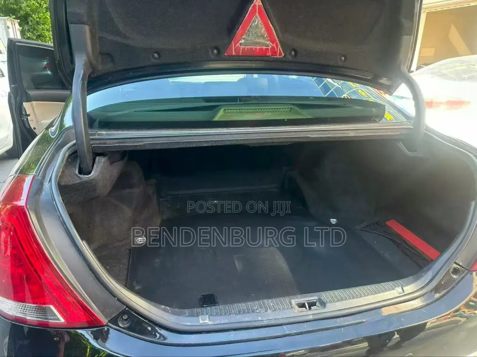 Toyota Crown 2011 Black