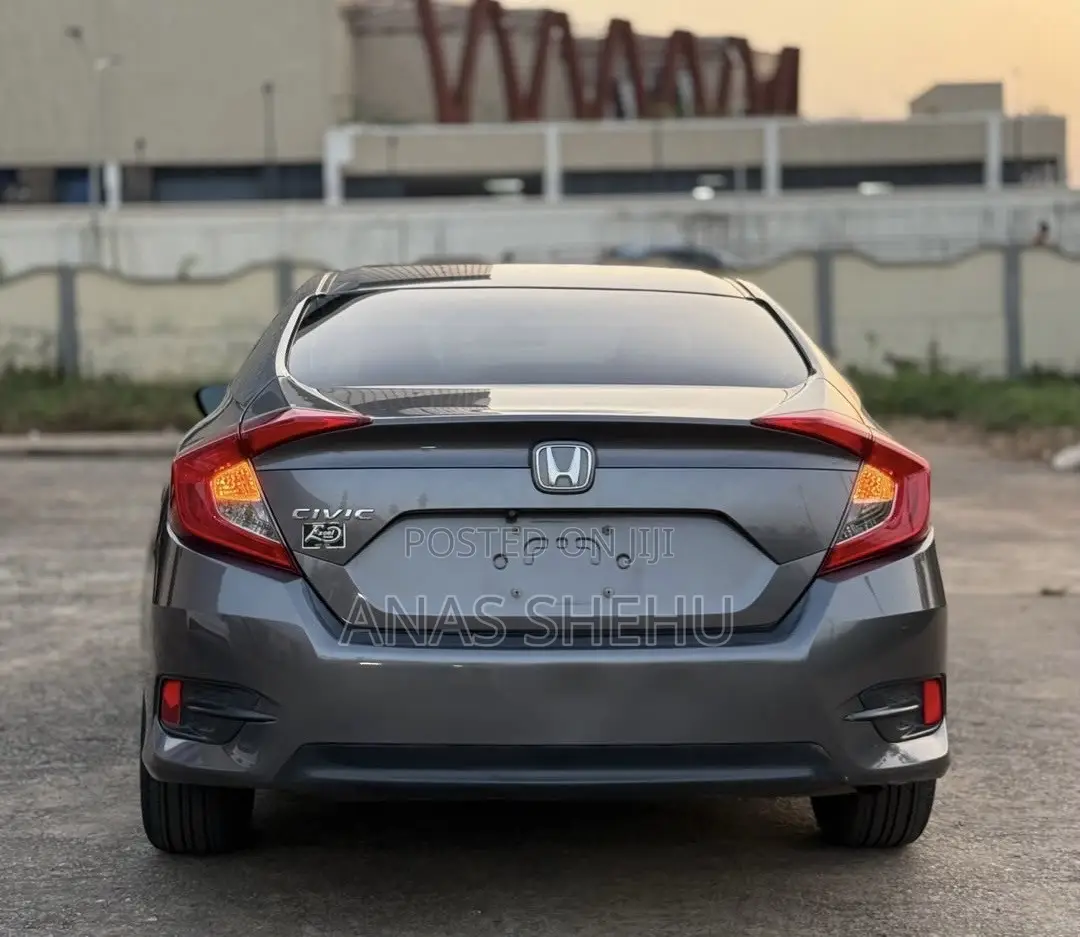 Honda Civic 2016 Gray