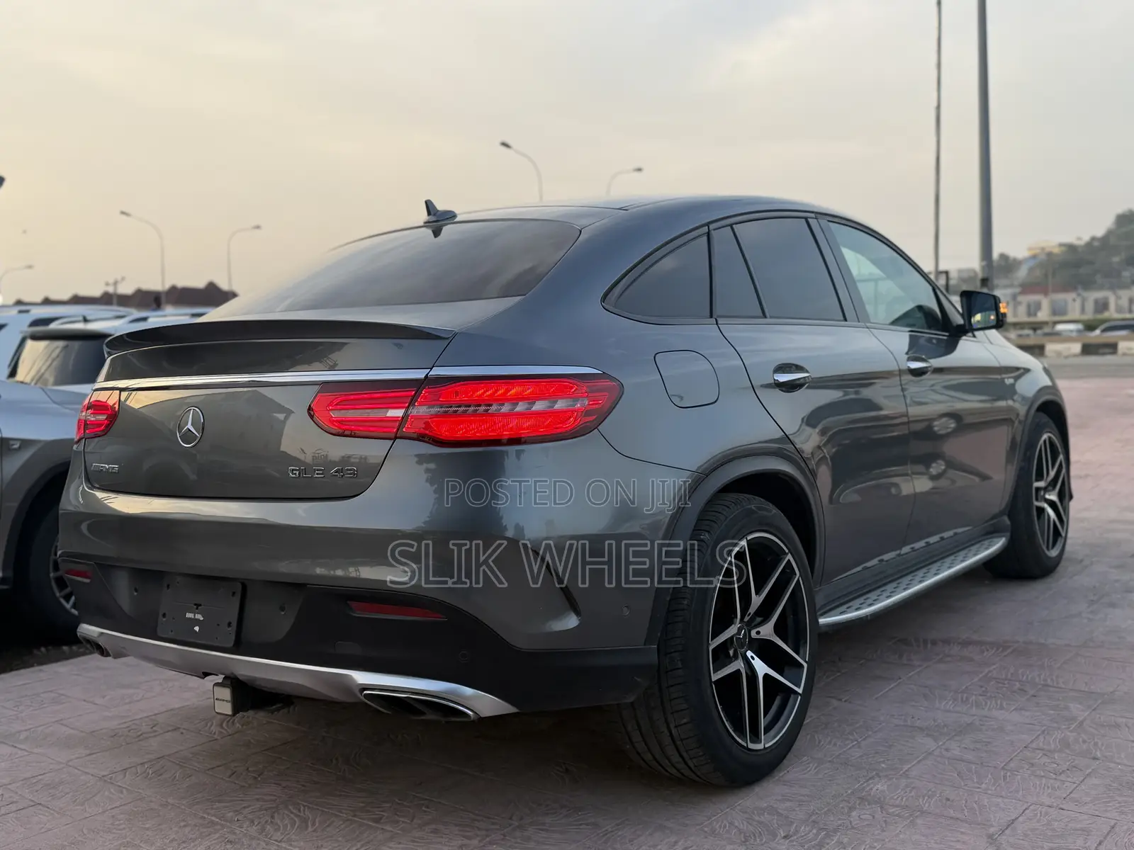 Mercedes-Benz GLE-Class AMG GLE 43 4MATIC 2019 Gray