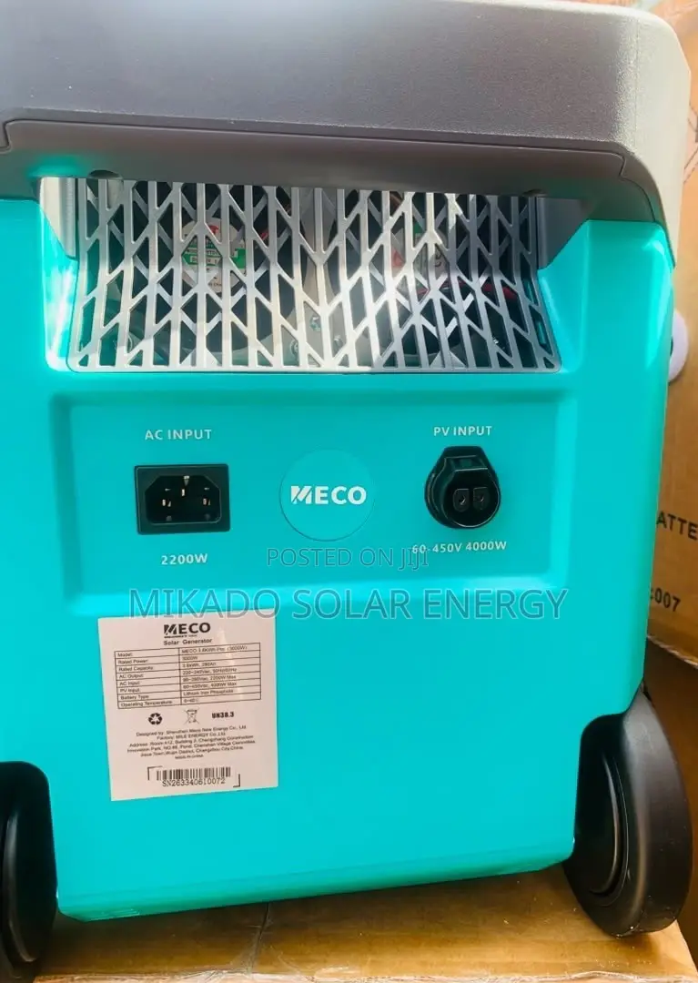 MECO 3.6kWh Pro Solar Power Station 3000W Output Portable Backup