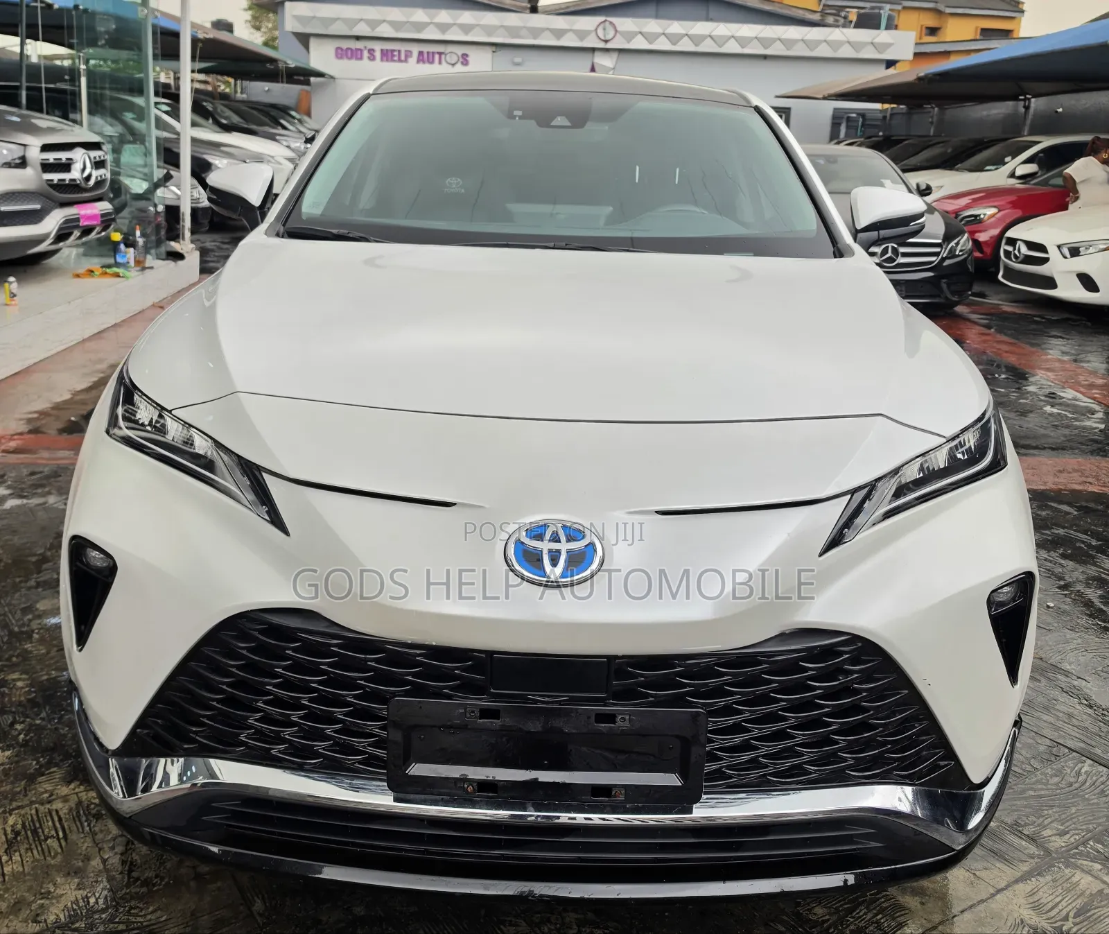 Toyota Venza Limited AWD 2023 Pearl