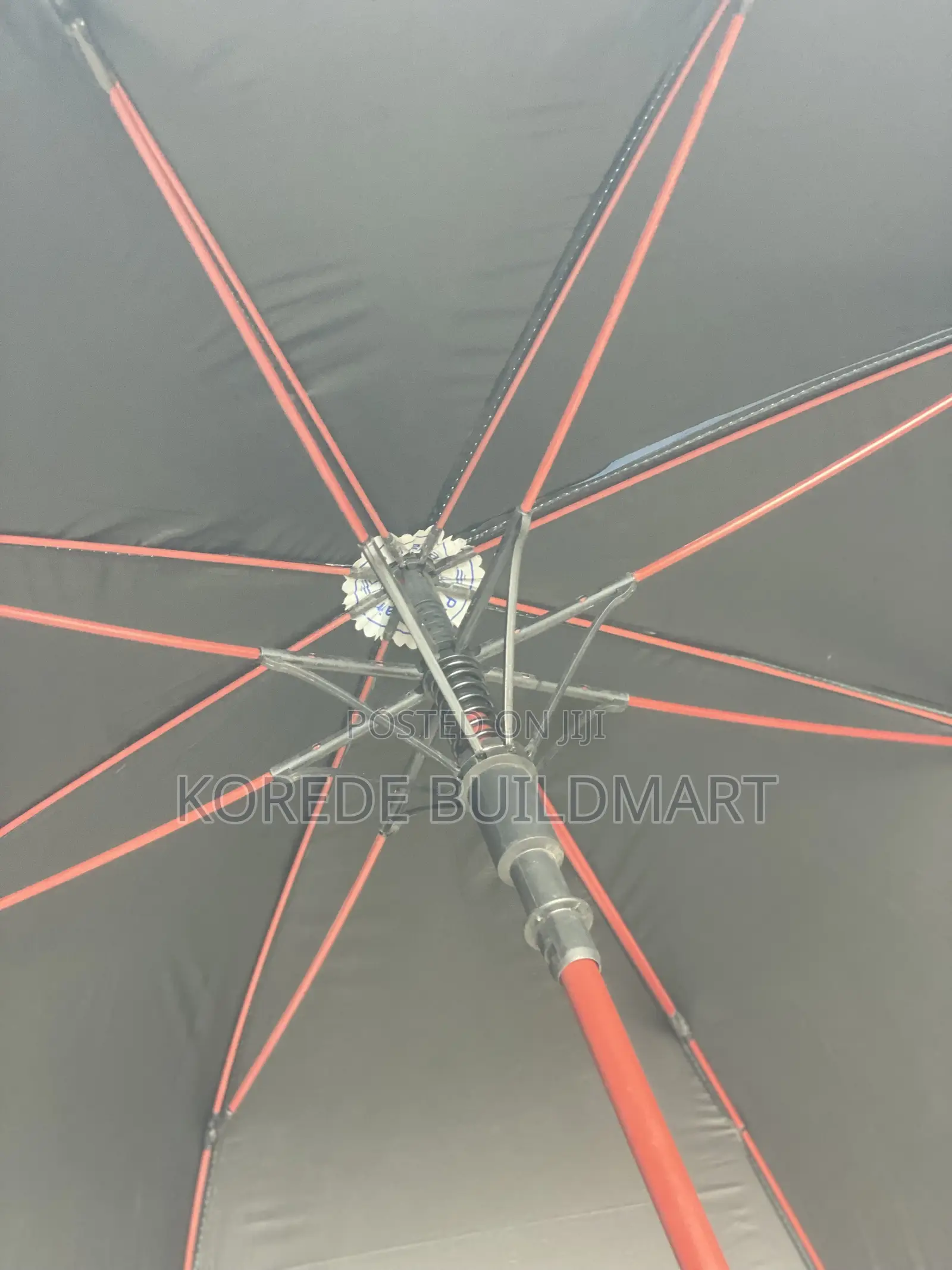 Heavy-Duty Two-Coloured Outdoor Shade Umbrella