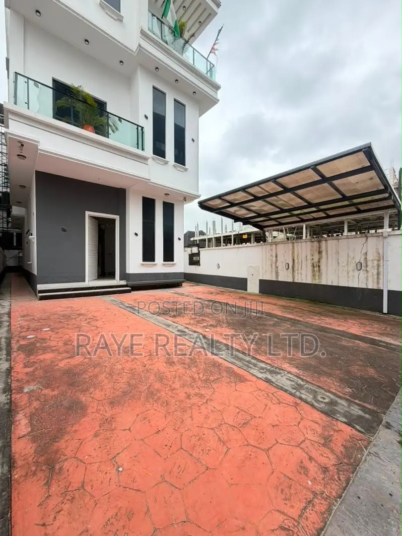 5bdrm Duplex in Ikate for sale