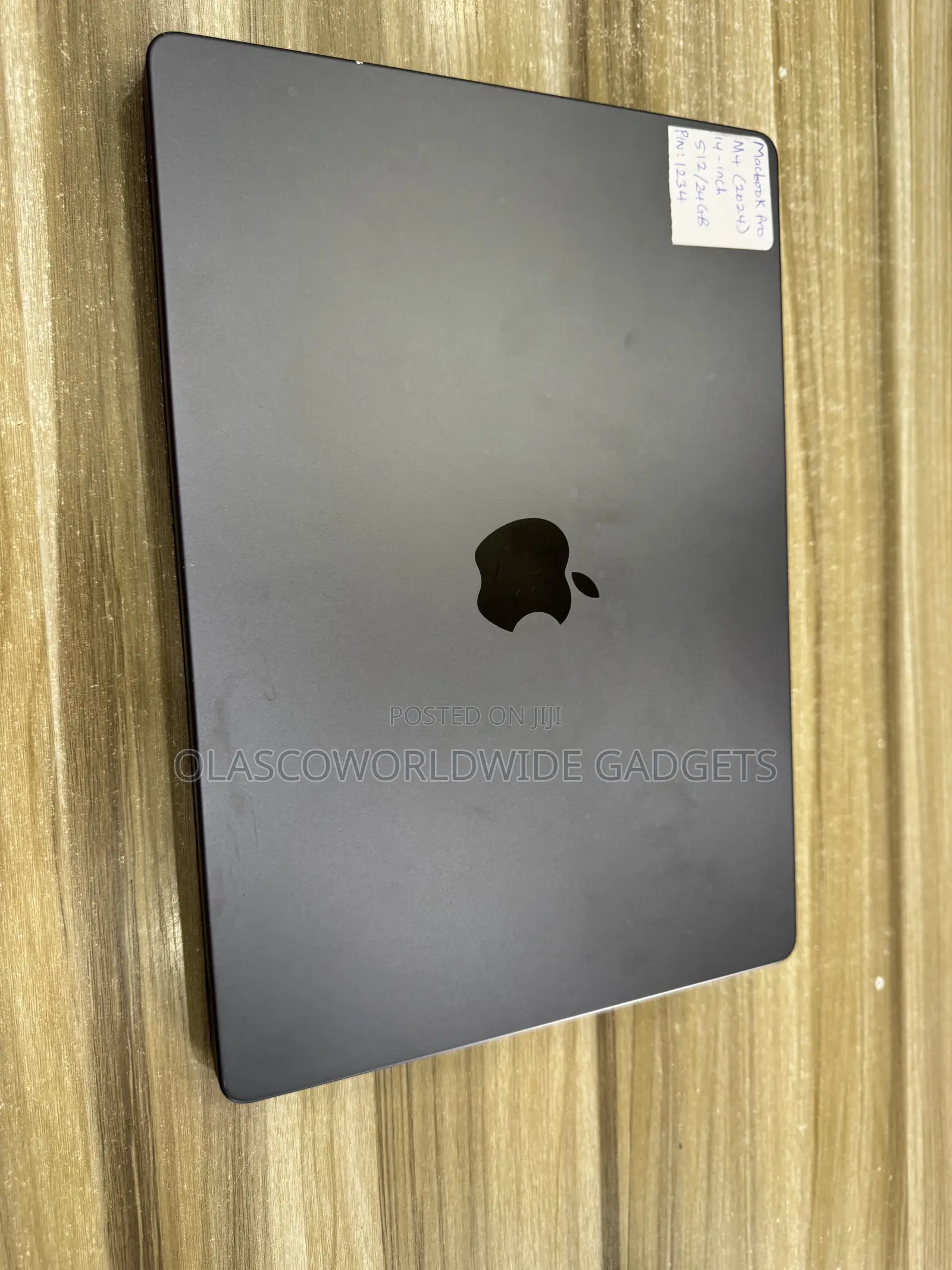 Laptop Apple MacBook Pro 2024 M4 Pro 24GB Apple M4 Pro SSD 512GB