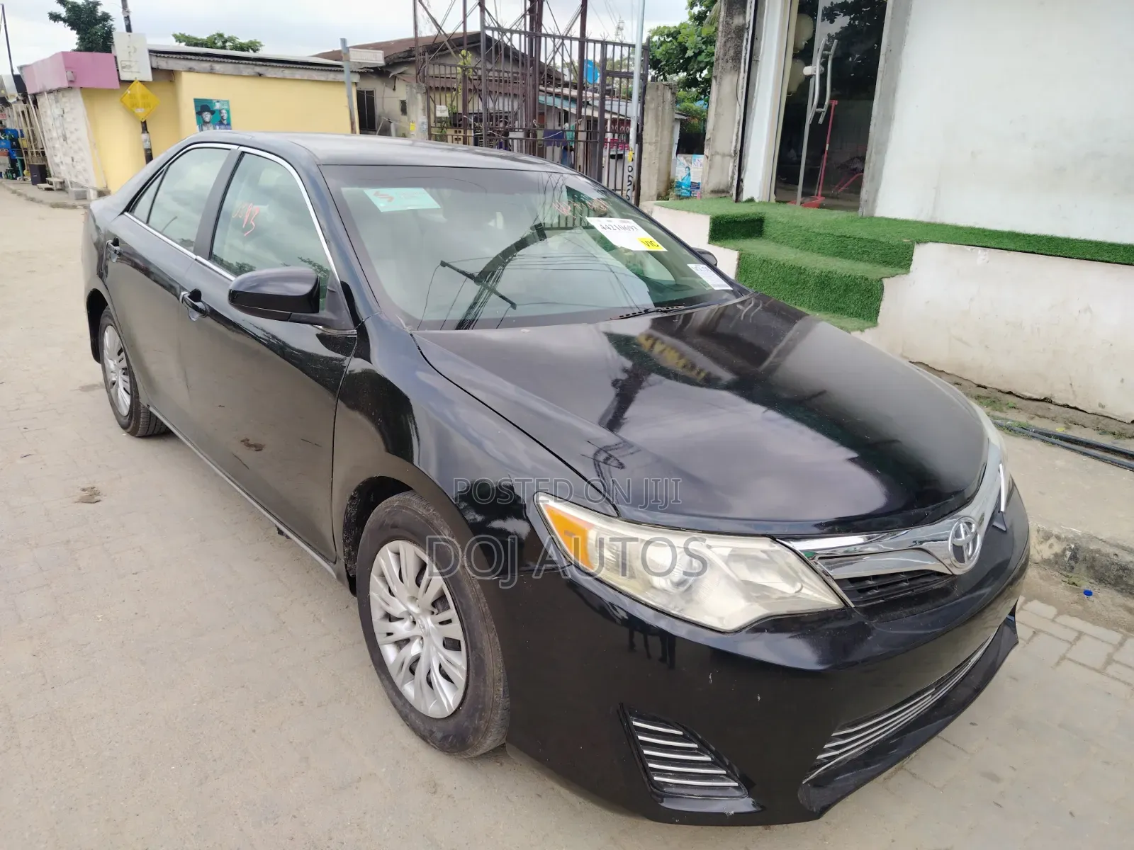 Toyota Camry LE 4dr Sedan (2.5L 4cyl 6A) 2014 Black