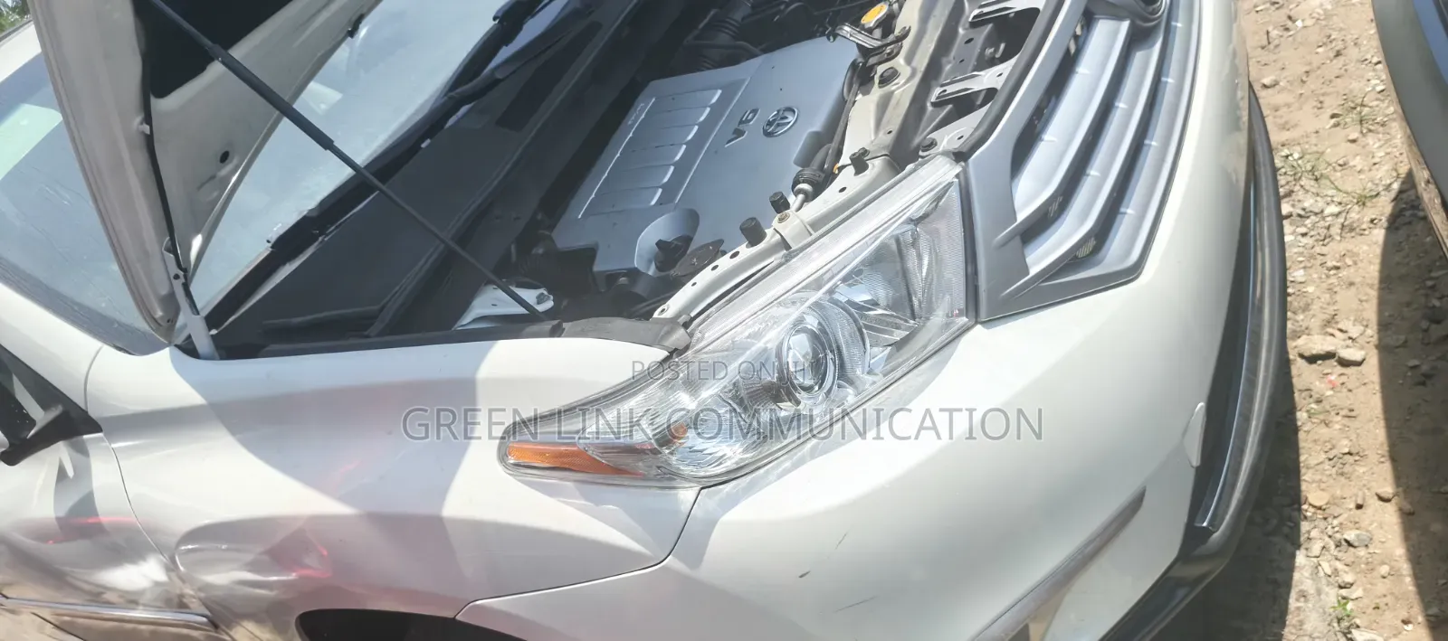 Toyota Highlander Limited 2012 White