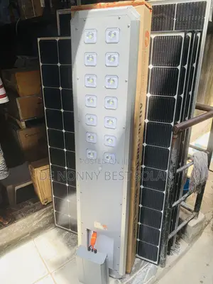 D2 100watts Felicity Solar Street Light