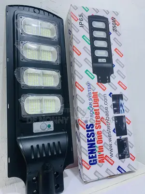 4Line 300watts Solar Street Light